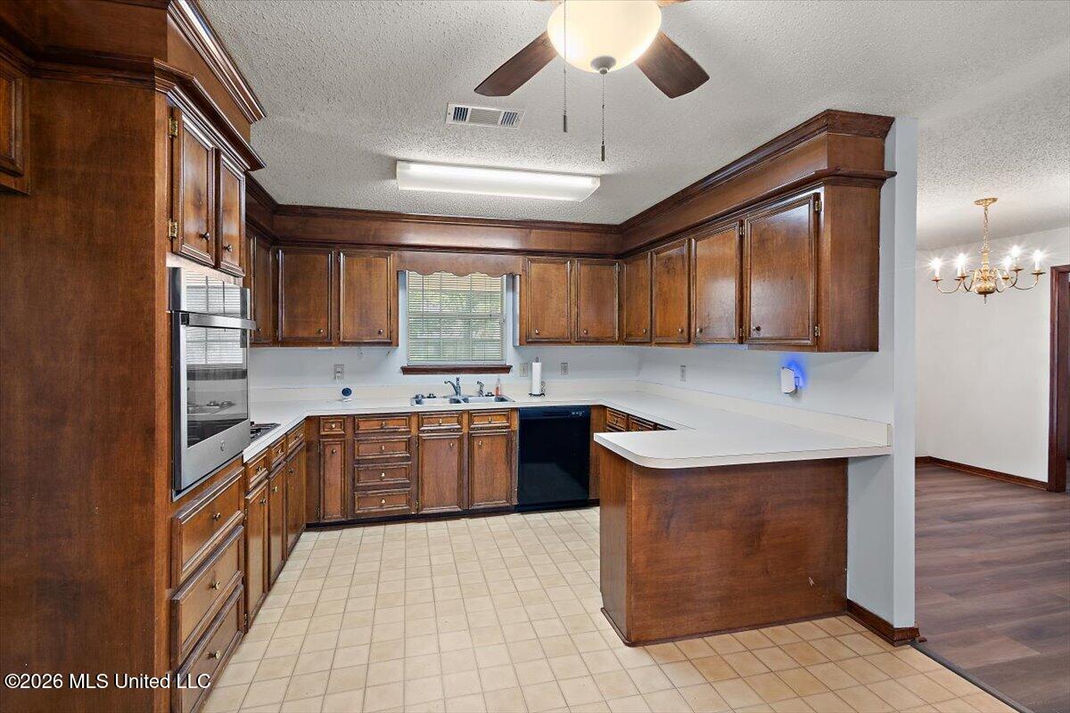 116 Sage Hills Drive Property Photo 14