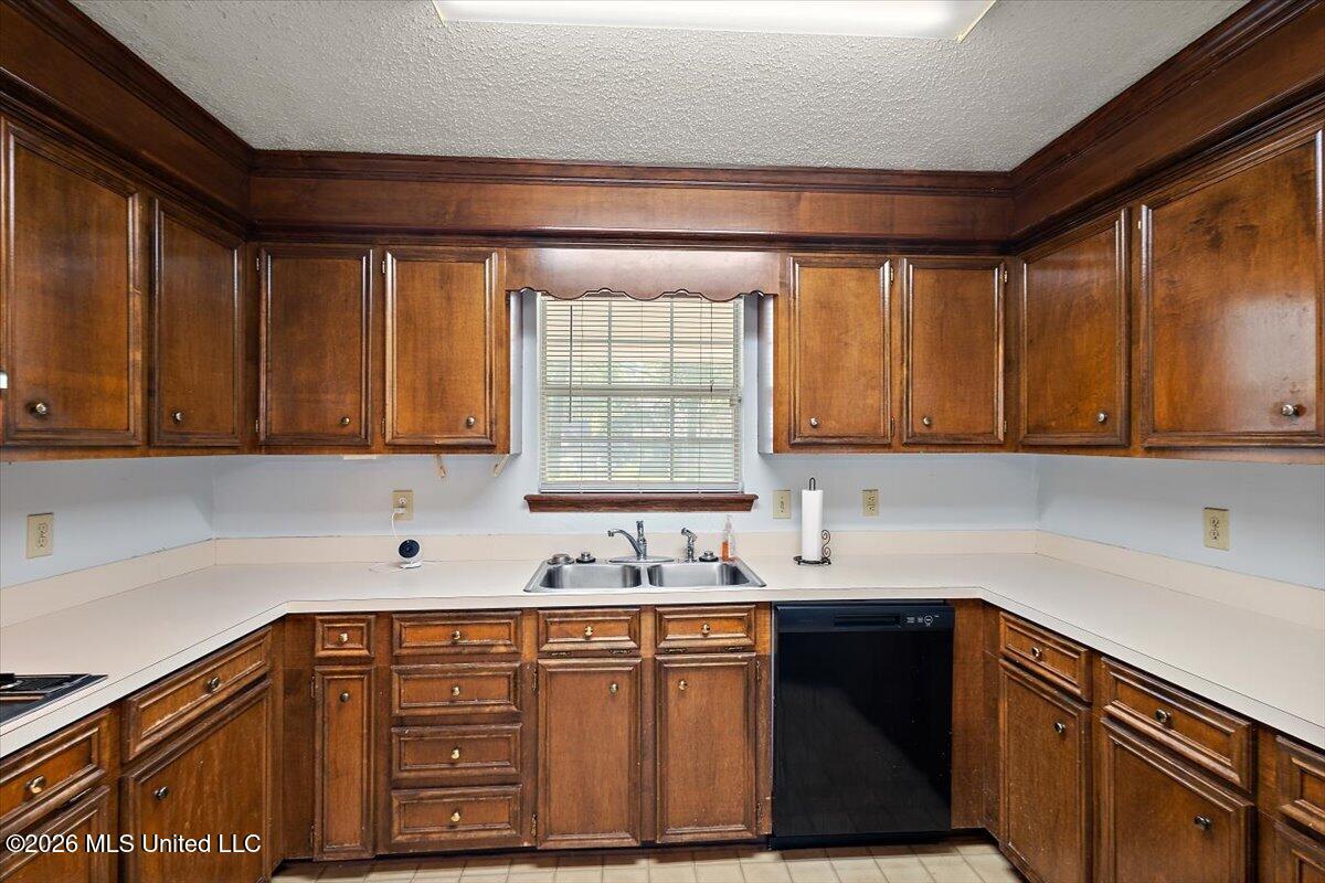 116 Sage Hills Drive Property Photo 16