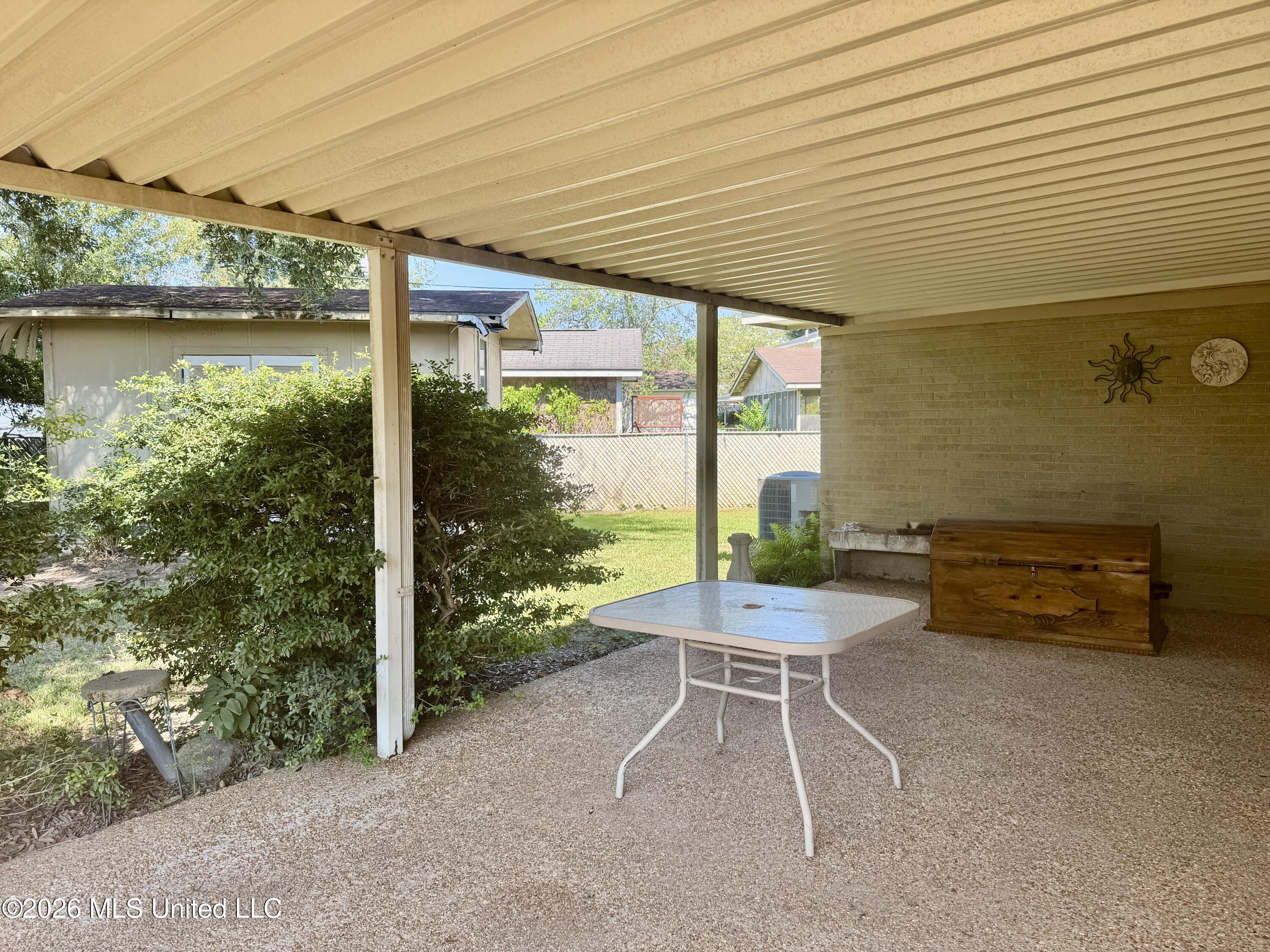 134 Lee Avenue Property Photo 37