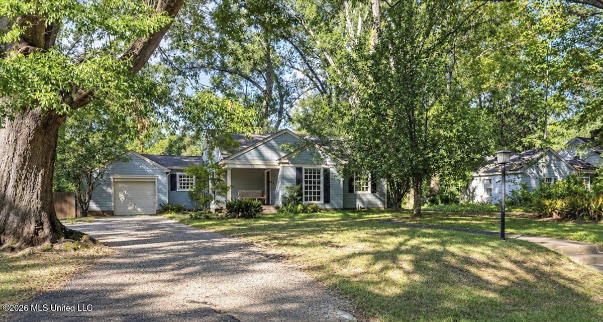 730 Chickasaw Avenue Property Photo 1