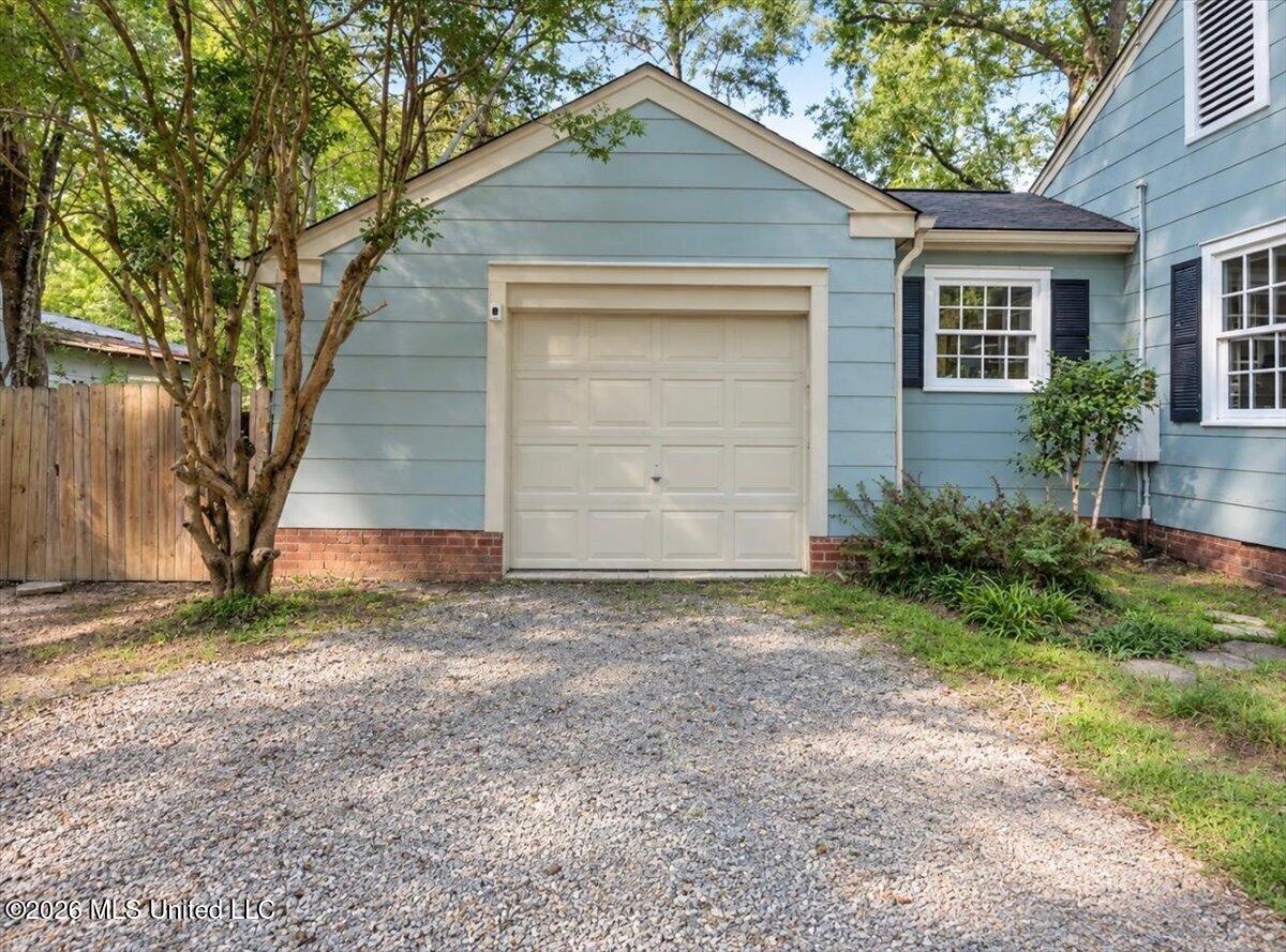 730 Chickasaw Avenue Property Photo 6