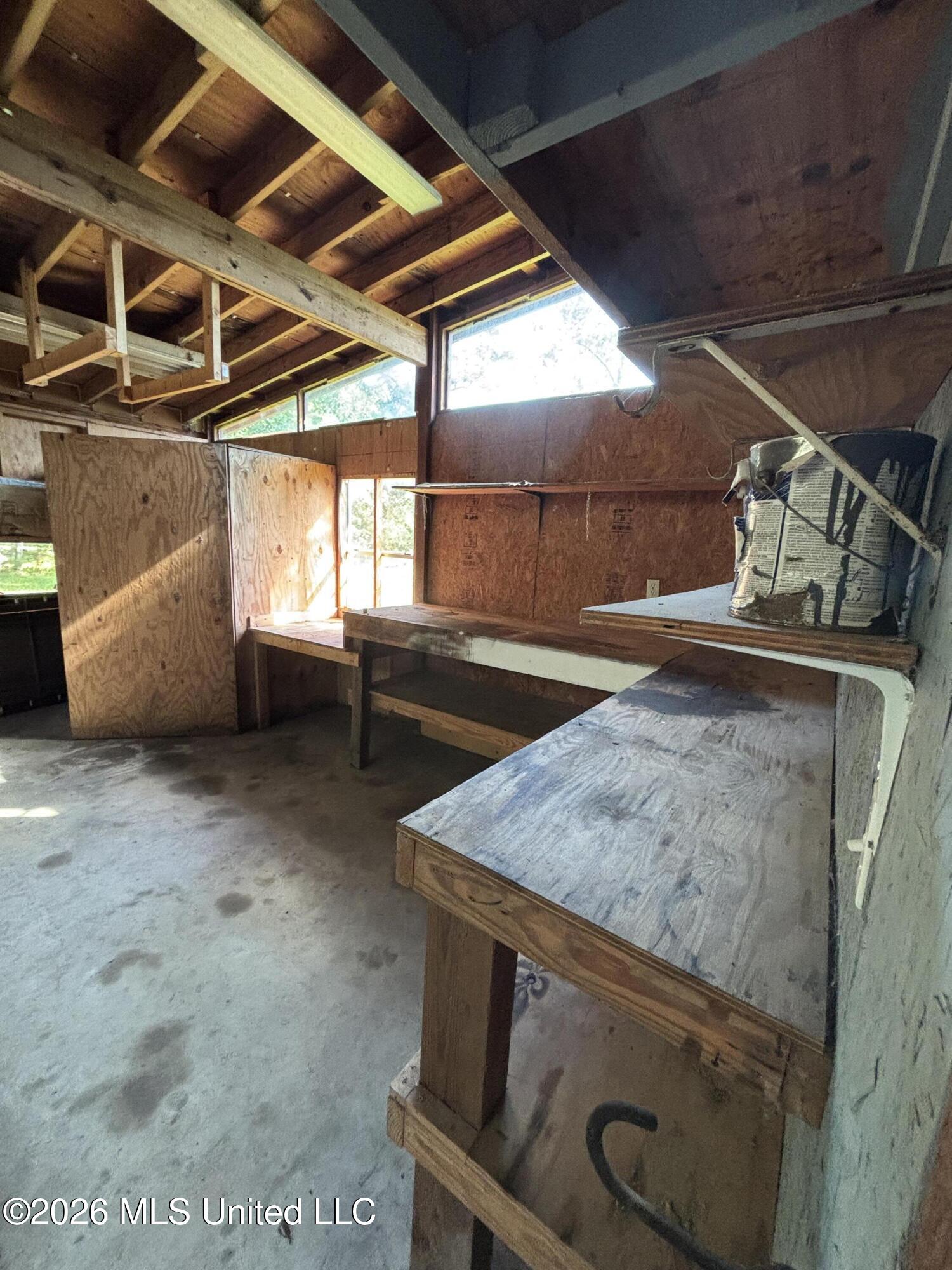 19416 Highway 15 Property Photo 48