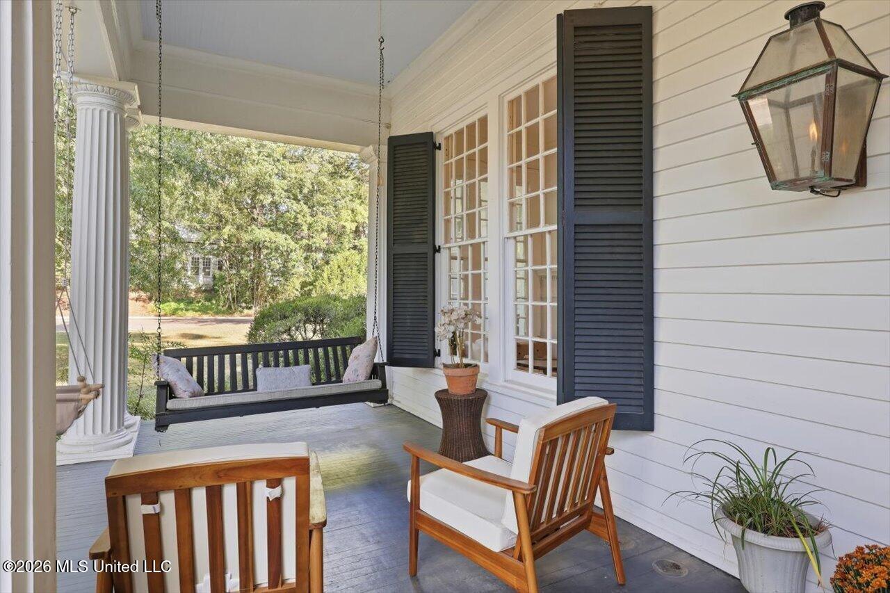 1025 Pinehurst Street Property Photo 7