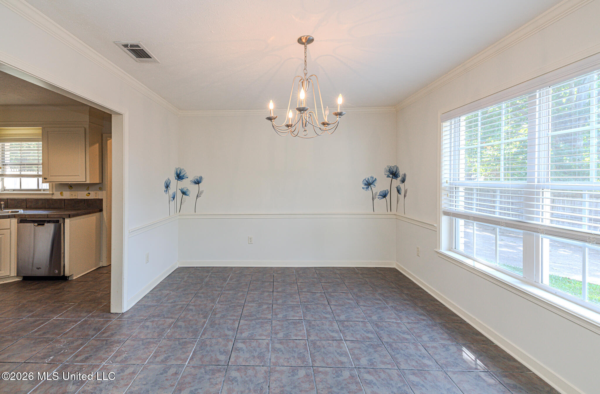 631 Live Oak Drive Property Photo 11