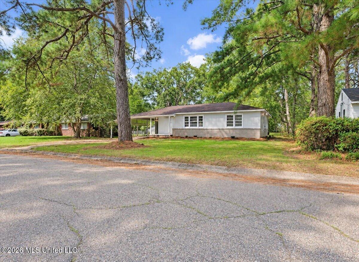 340 Reed Avenue Property Photo 5