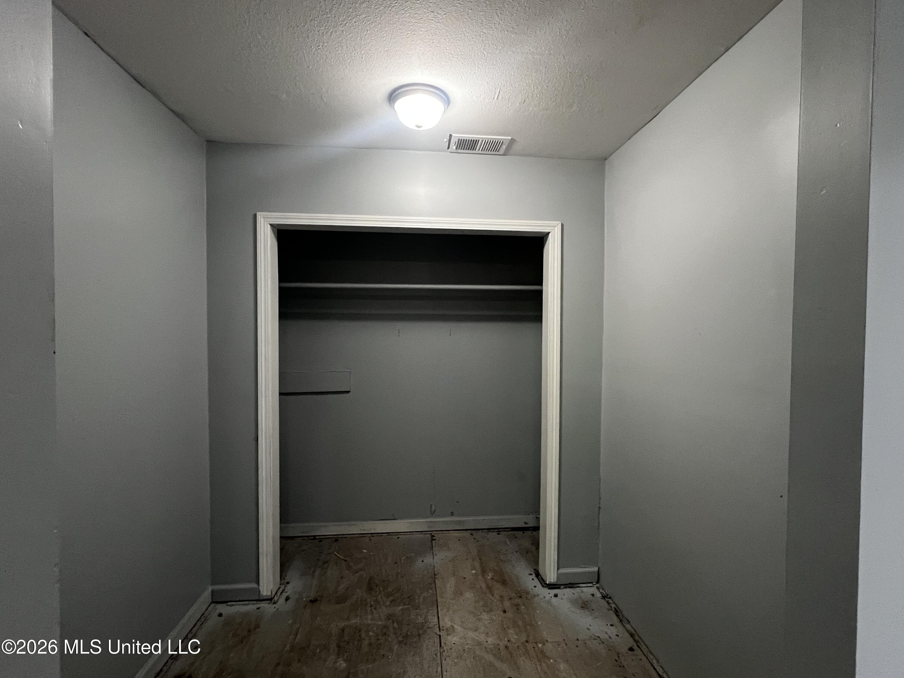 1611 19th Street Property Photo 9