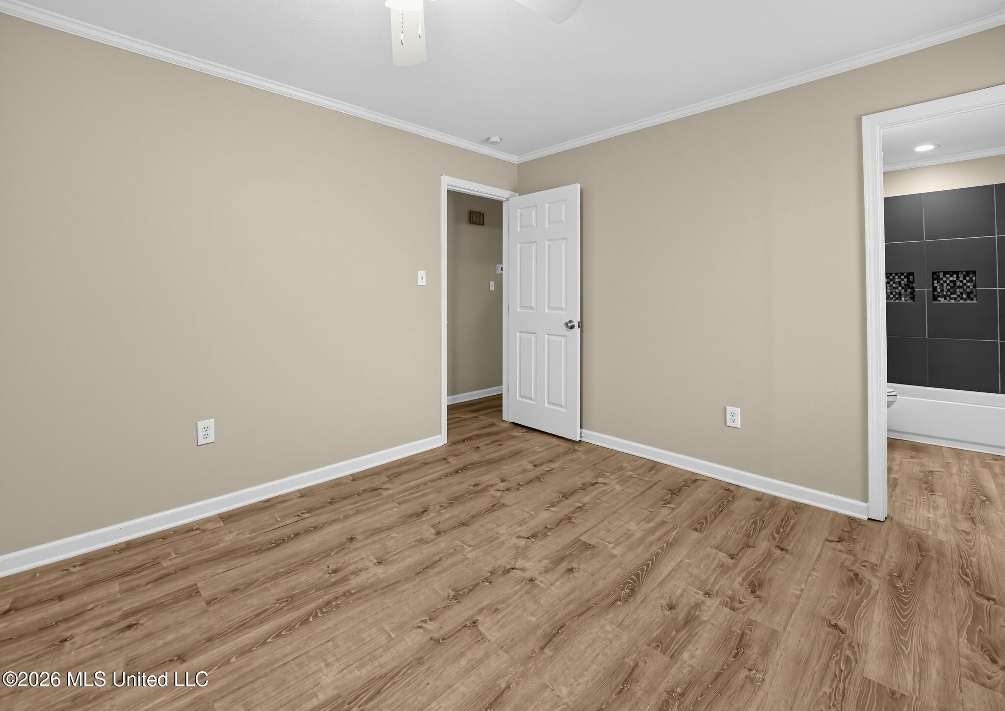 1013 Andover Street Property Photo 14