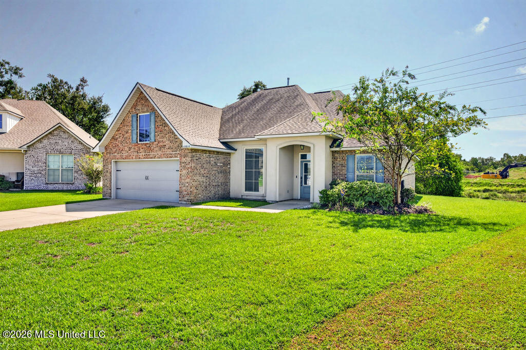 15034 Belhaven Street Property Photo 3