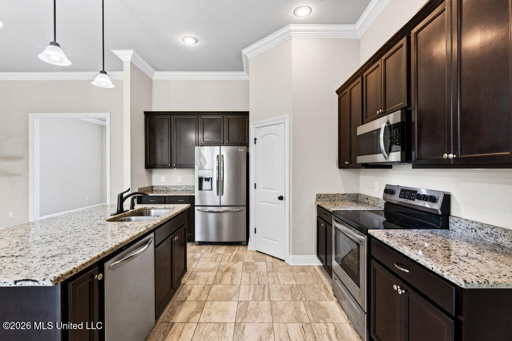 15034 Belhaven Street Property Photo 11
