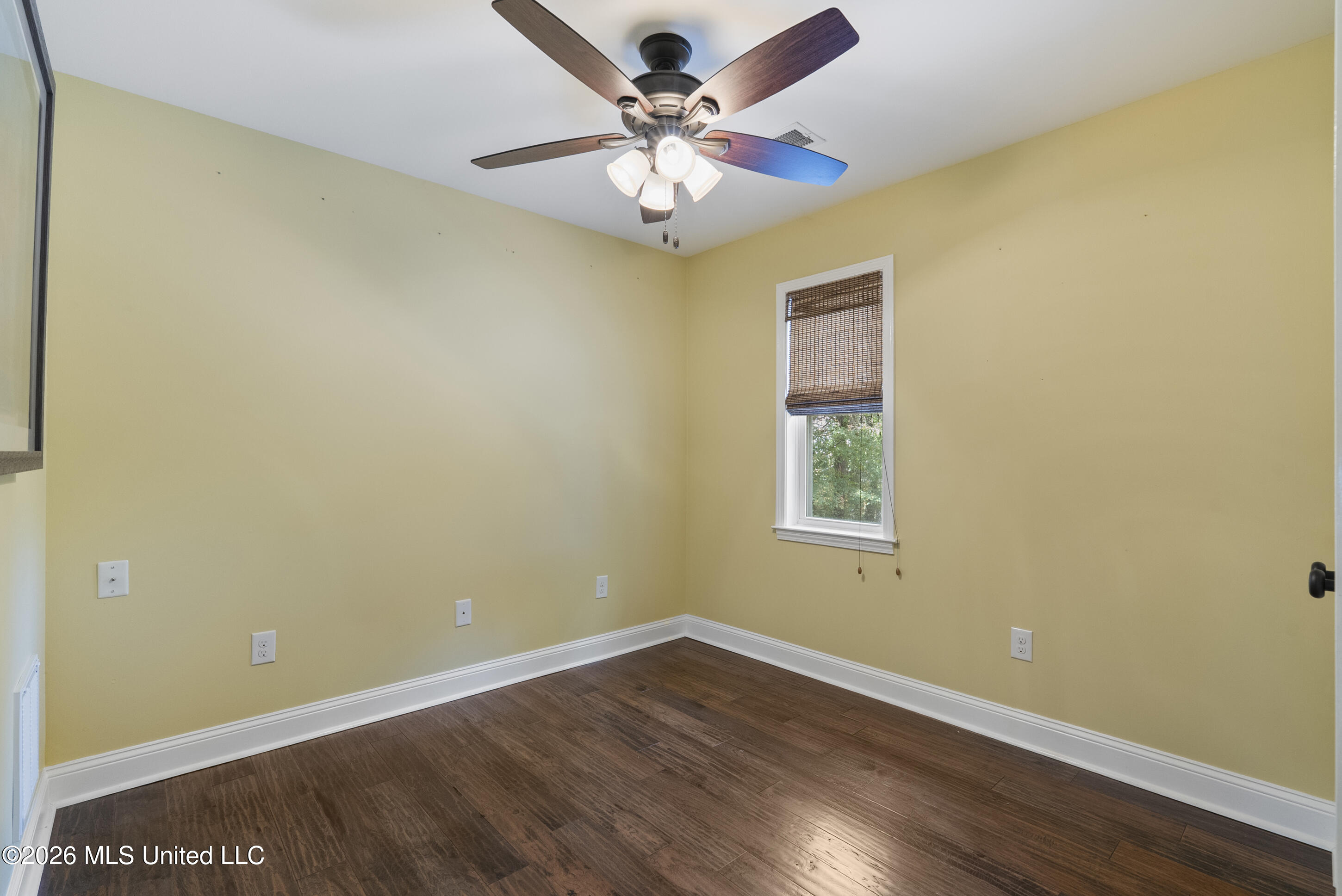 4042 Huron Court Property Photo 22