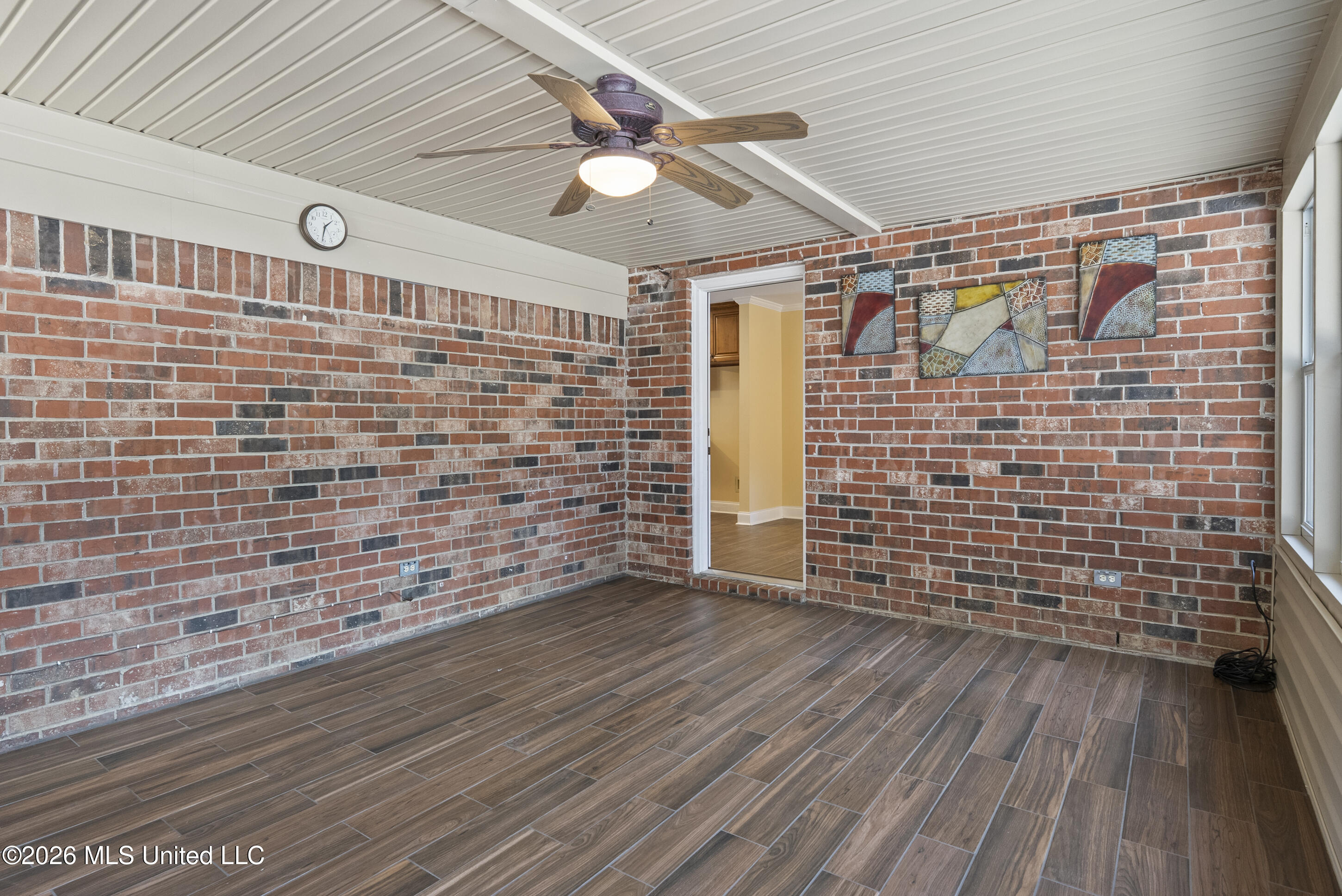 4042 Huron Court Property Photo 25