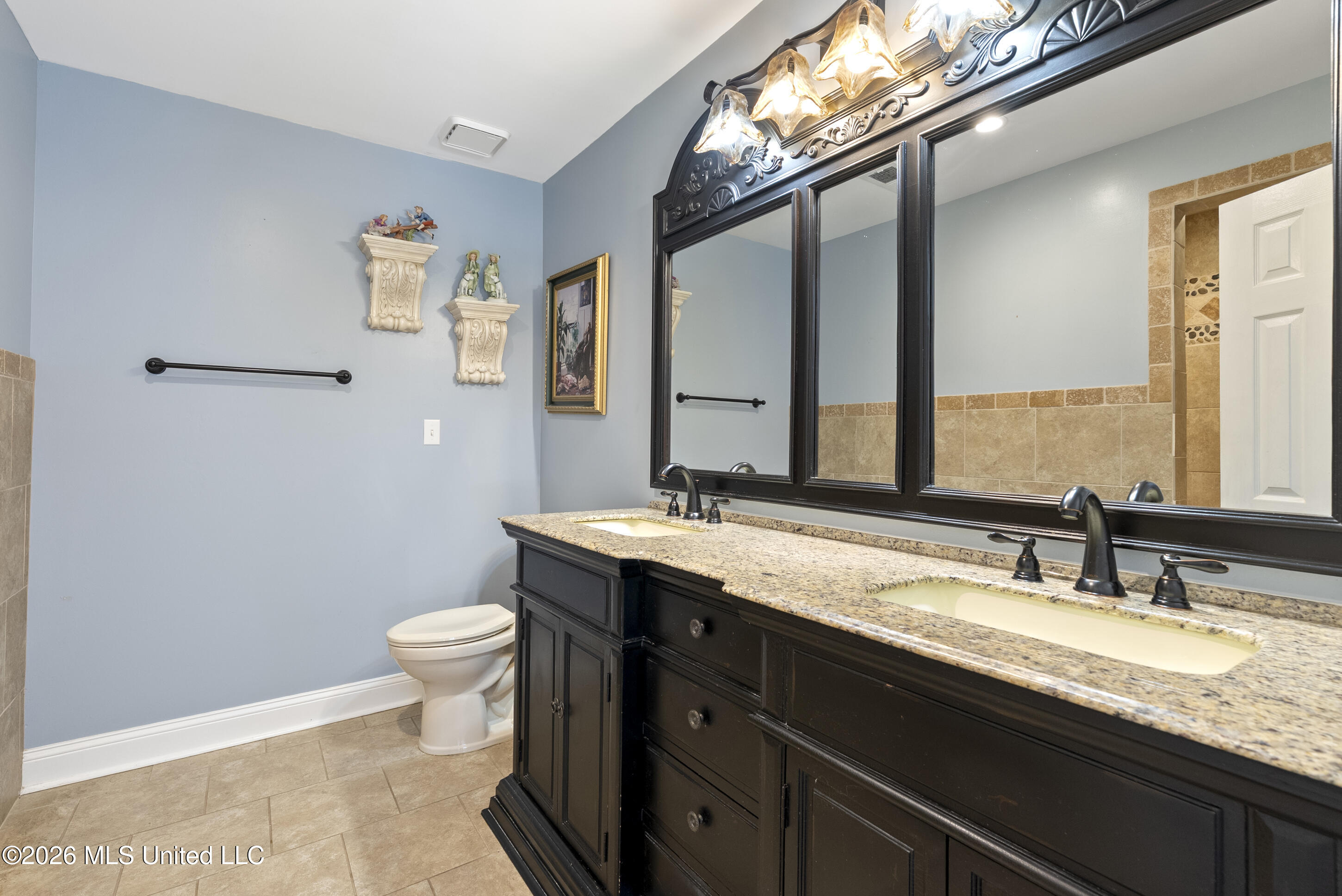 4042 Huron Court Property Photo 29