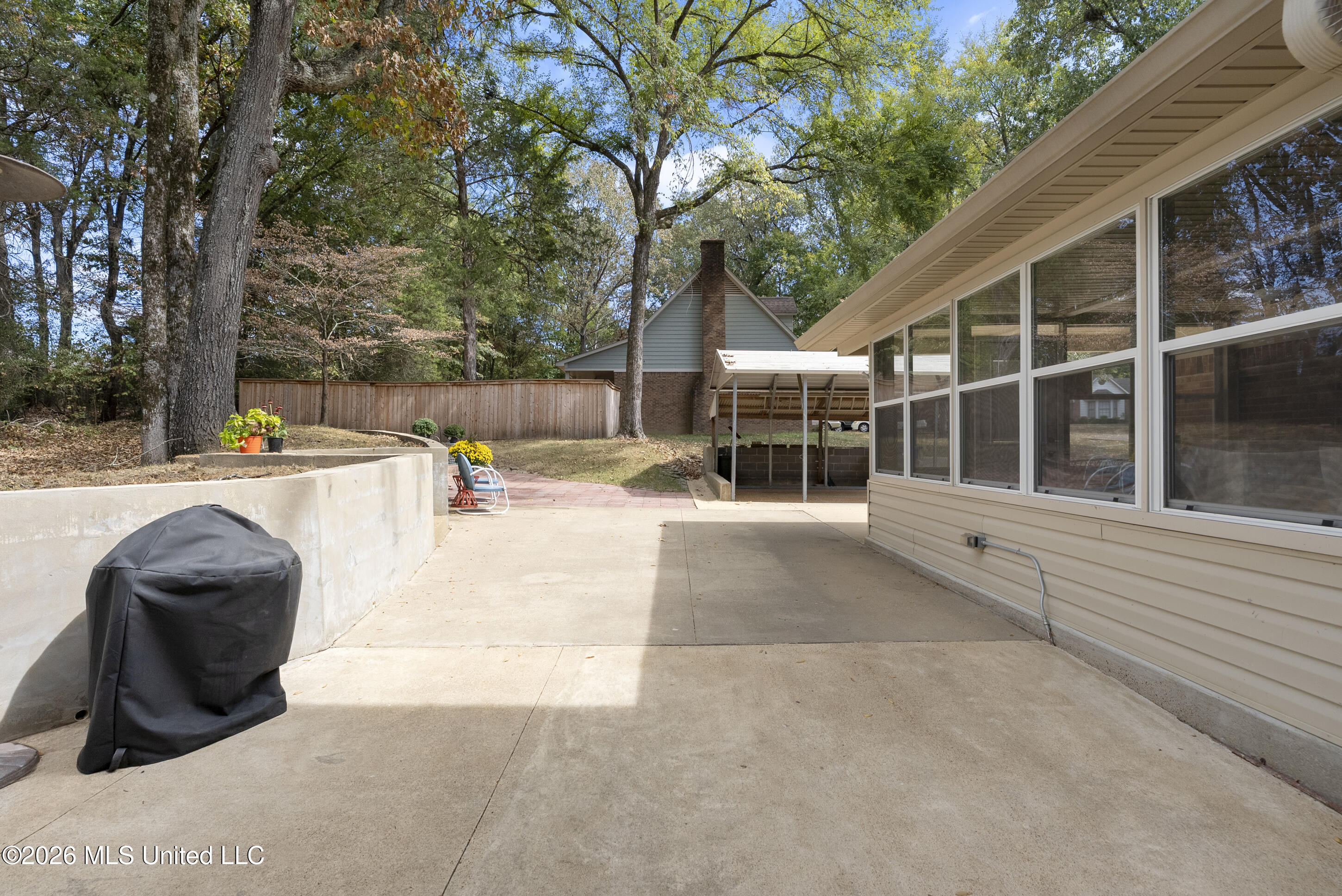 4042 Huron Court Property Photo 33