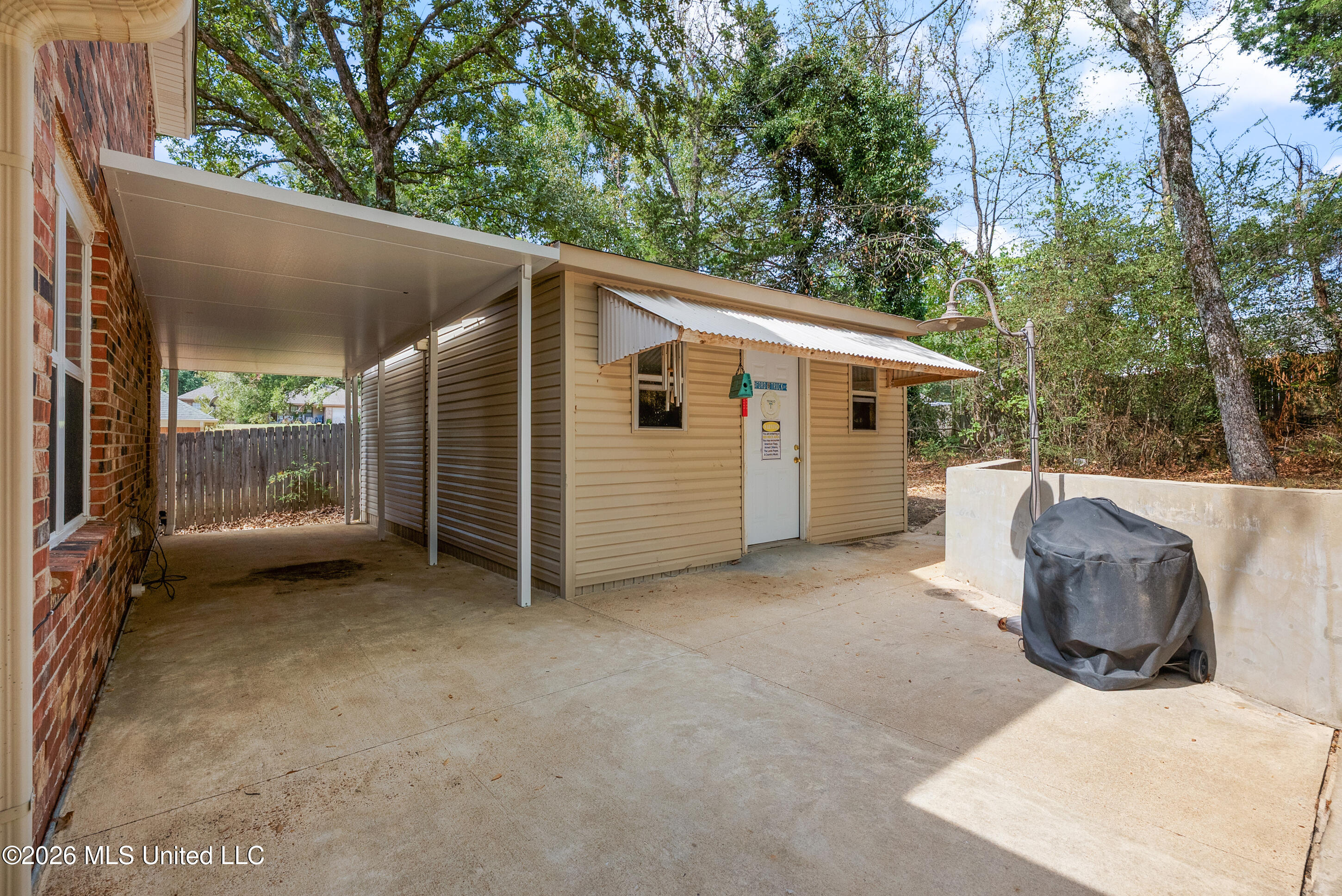 4042 Huron Court Property Photo 34
