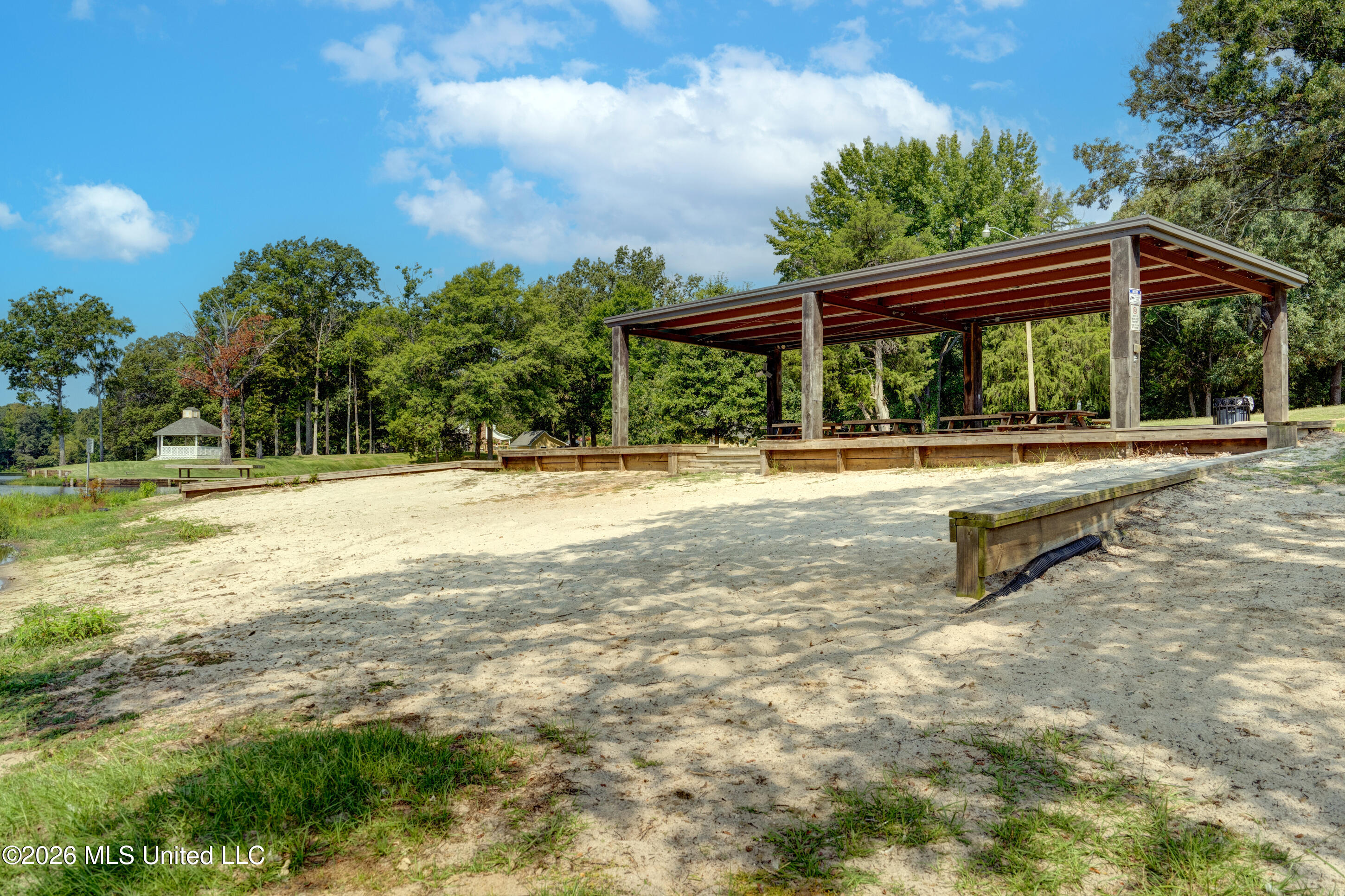 4042 Huron Court Property Photo 43