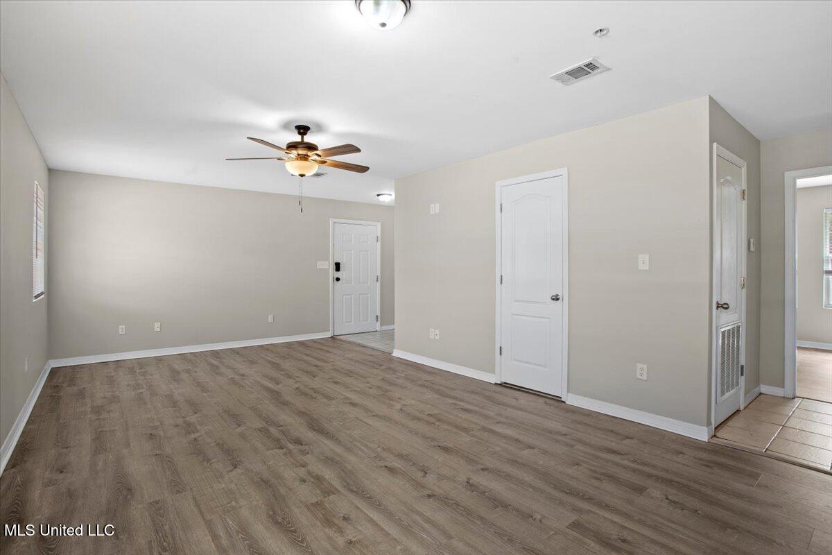 477 Tegarden Road Property Photo 18