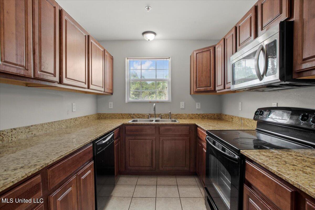 477 Tegarden Road Property Photo 21