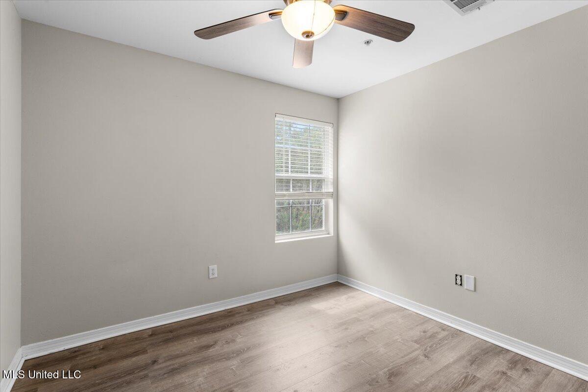 477 Tegarden Road Property Photo 28