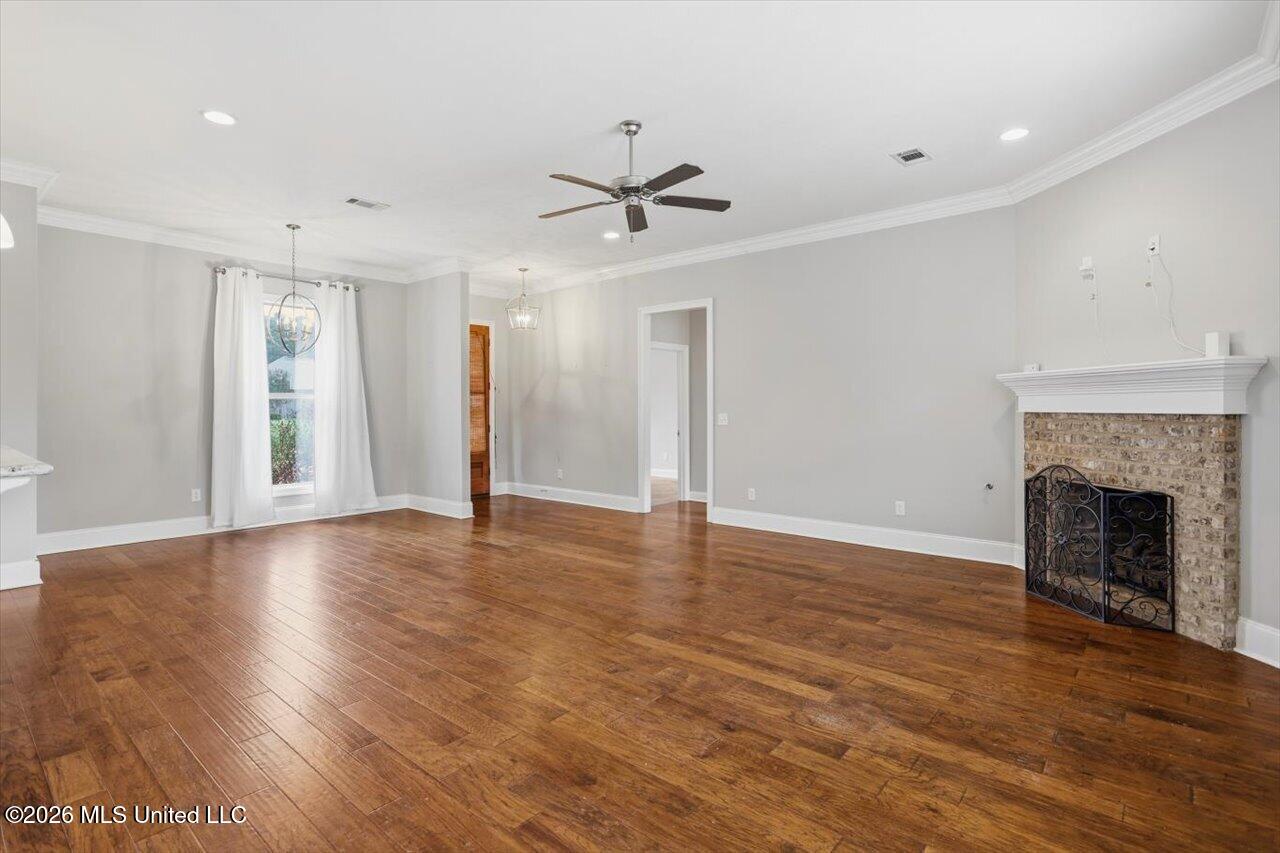 156 Magnolia Place Circle Property Photo 8