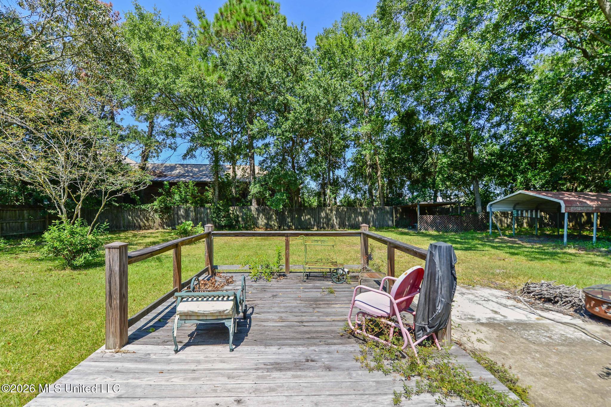 121 Roberts Circle Property Photo 16