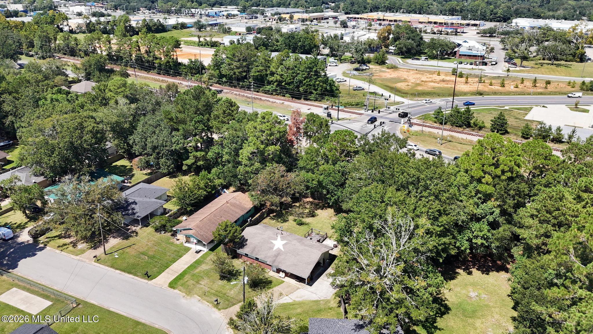 121 Roberts Circle Property Photo 25