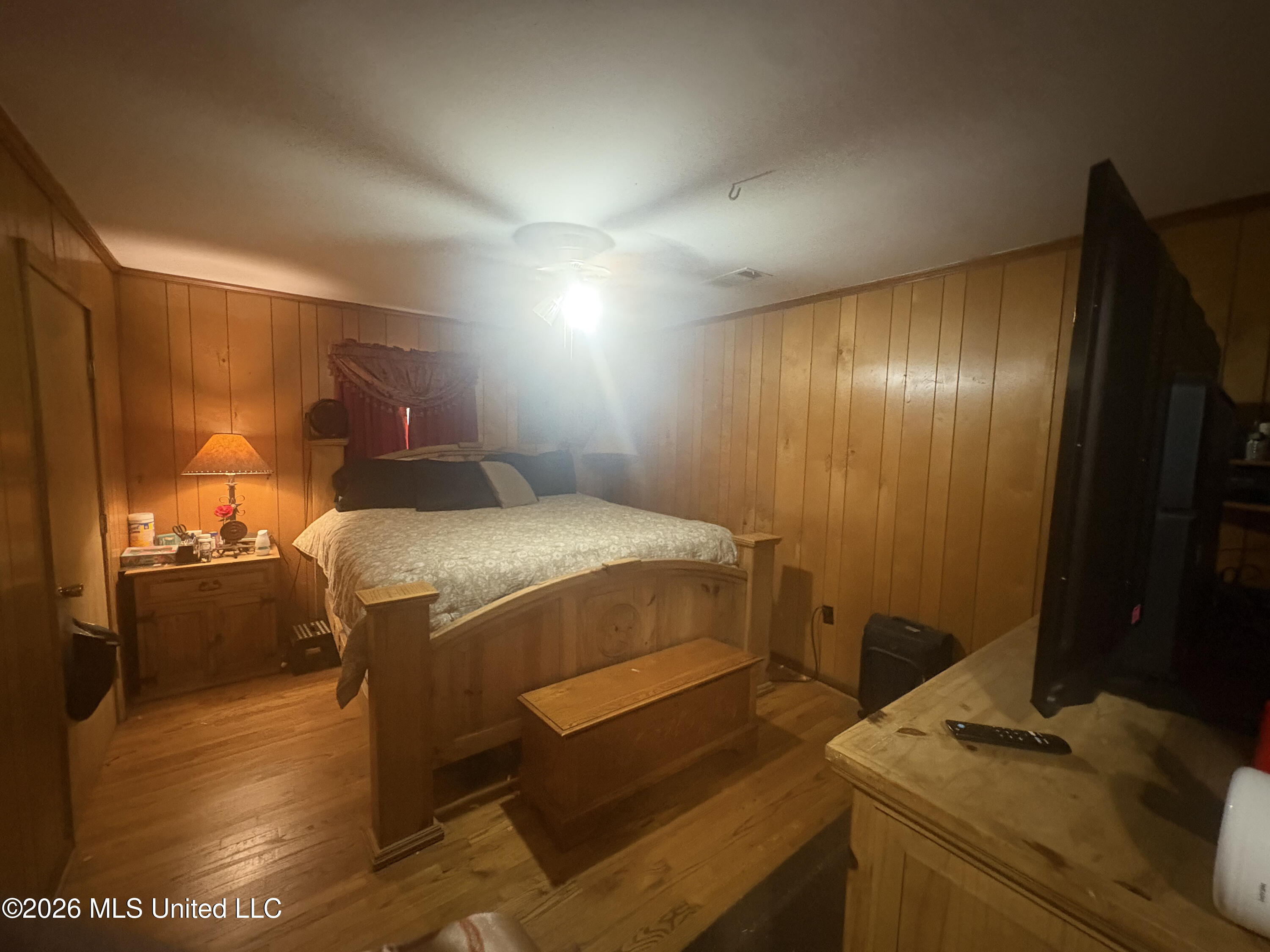 1619 Peacock Avenue Property Photo 8