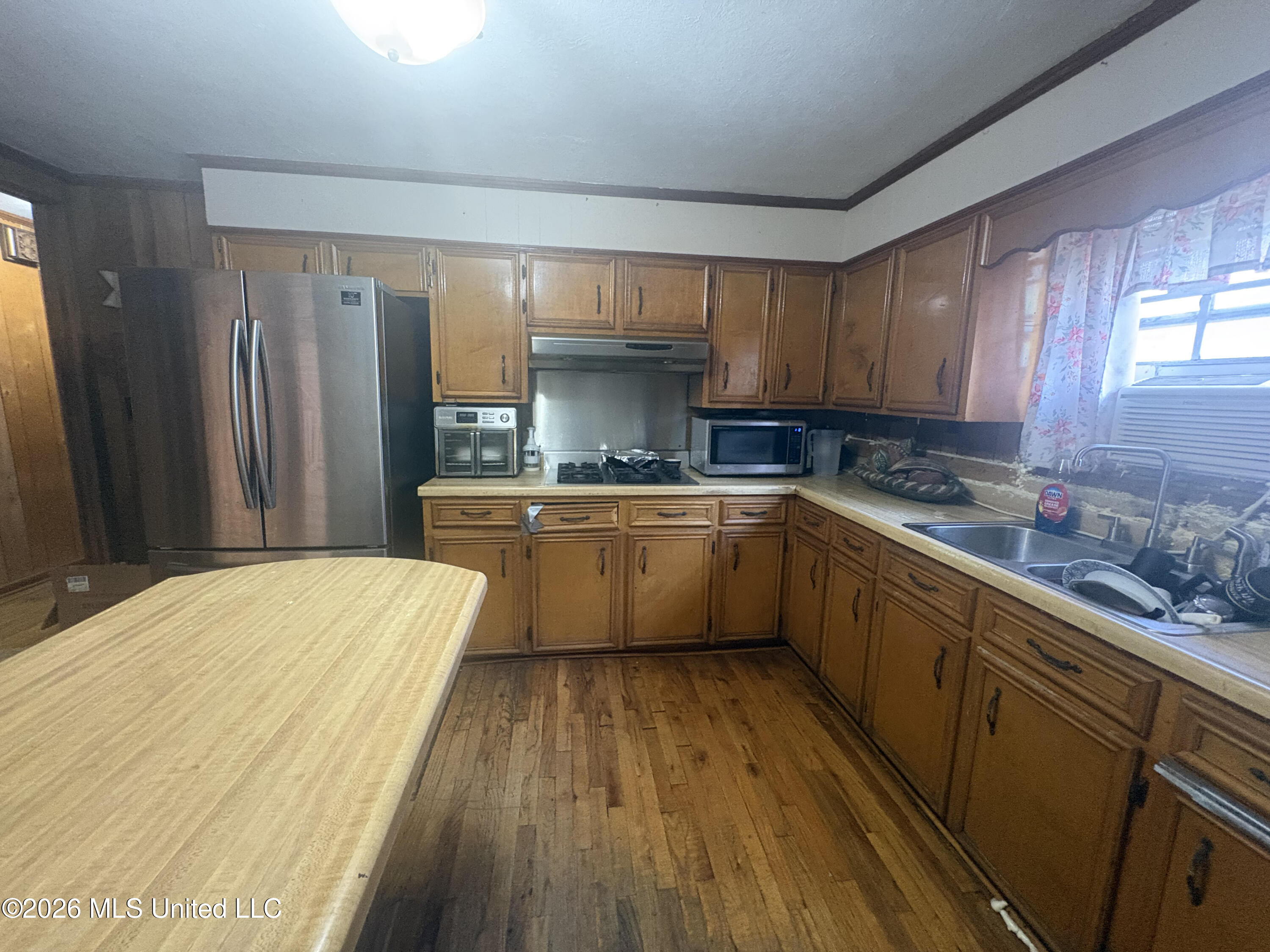 1619 Peacock Avenue Property Photo 13