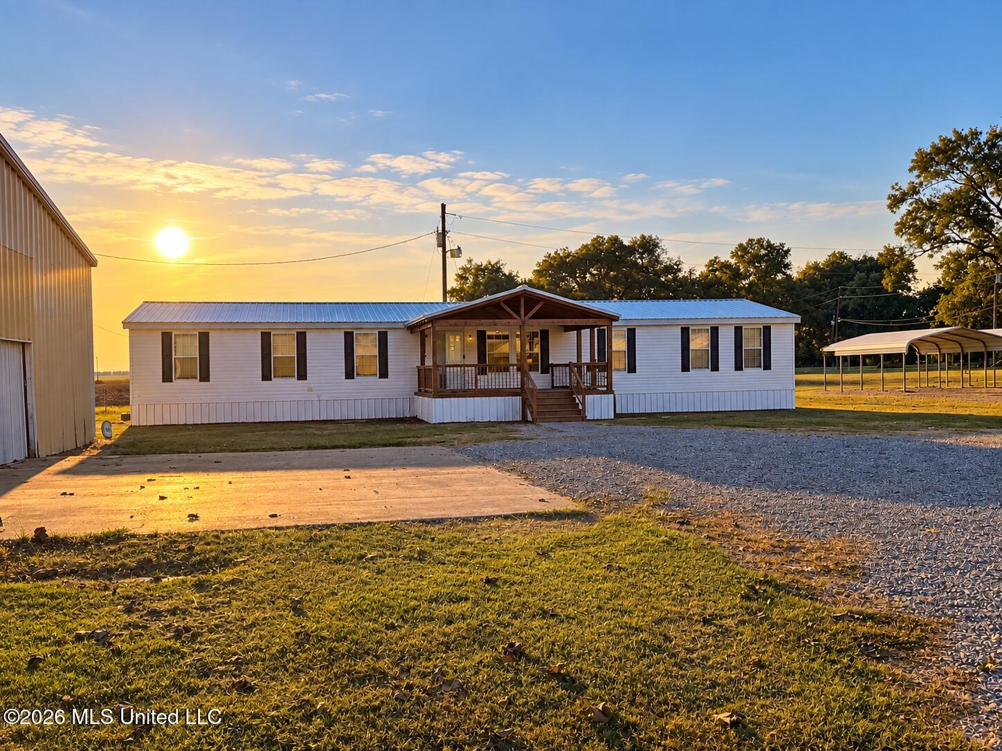 1310 Moon Lake Road Property Photo 7