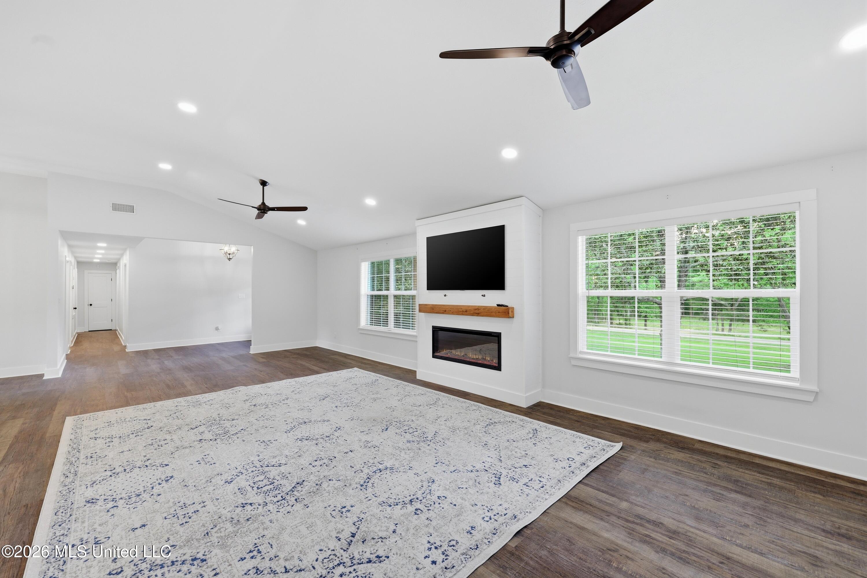 573 Clinton Tinnin Road Property Photo 12