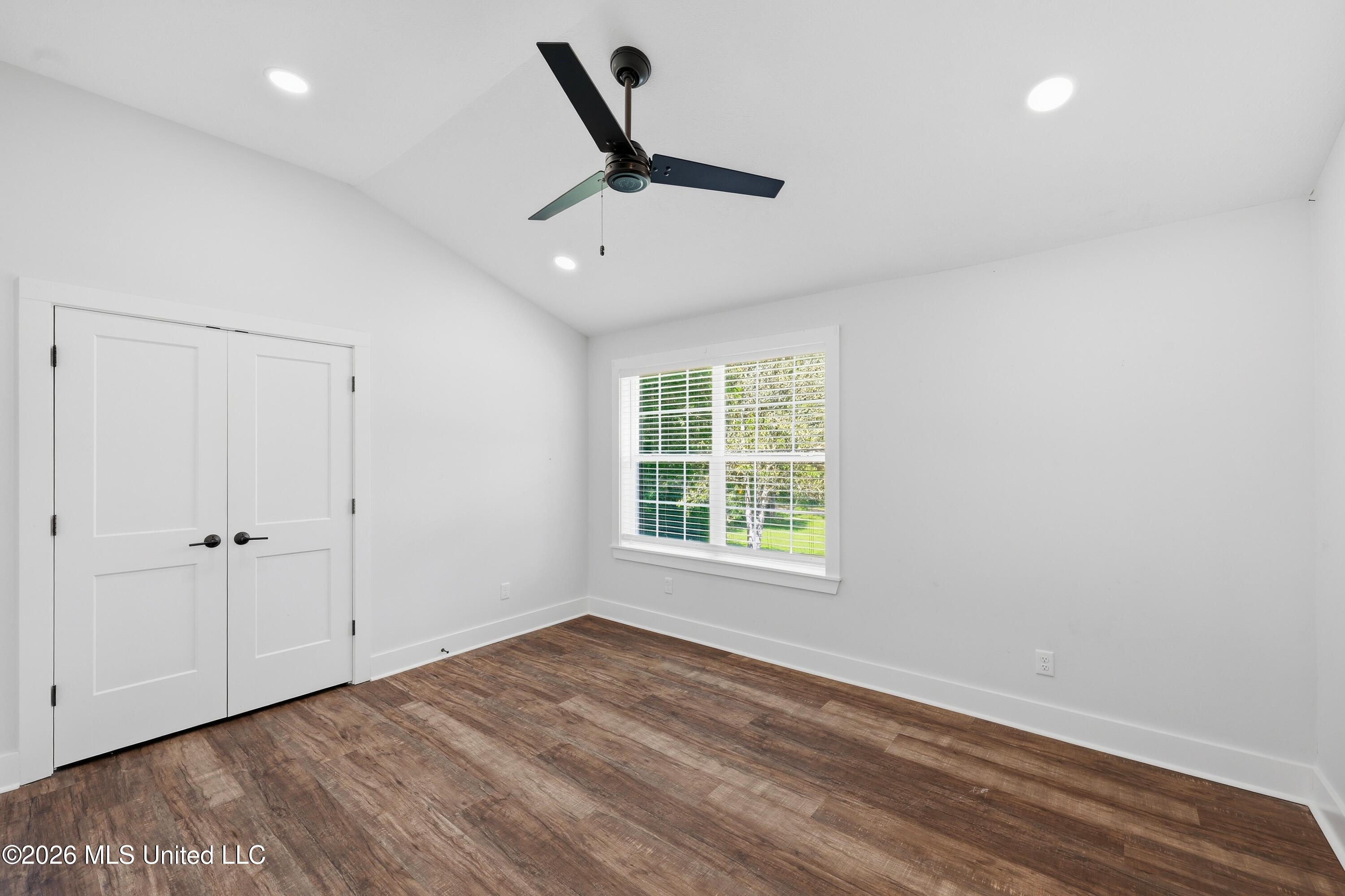 573 Clinton Tinnin Road Property Photo 32