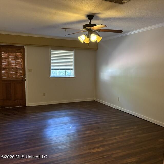 5460 Saratoga Drive Property Photo 13