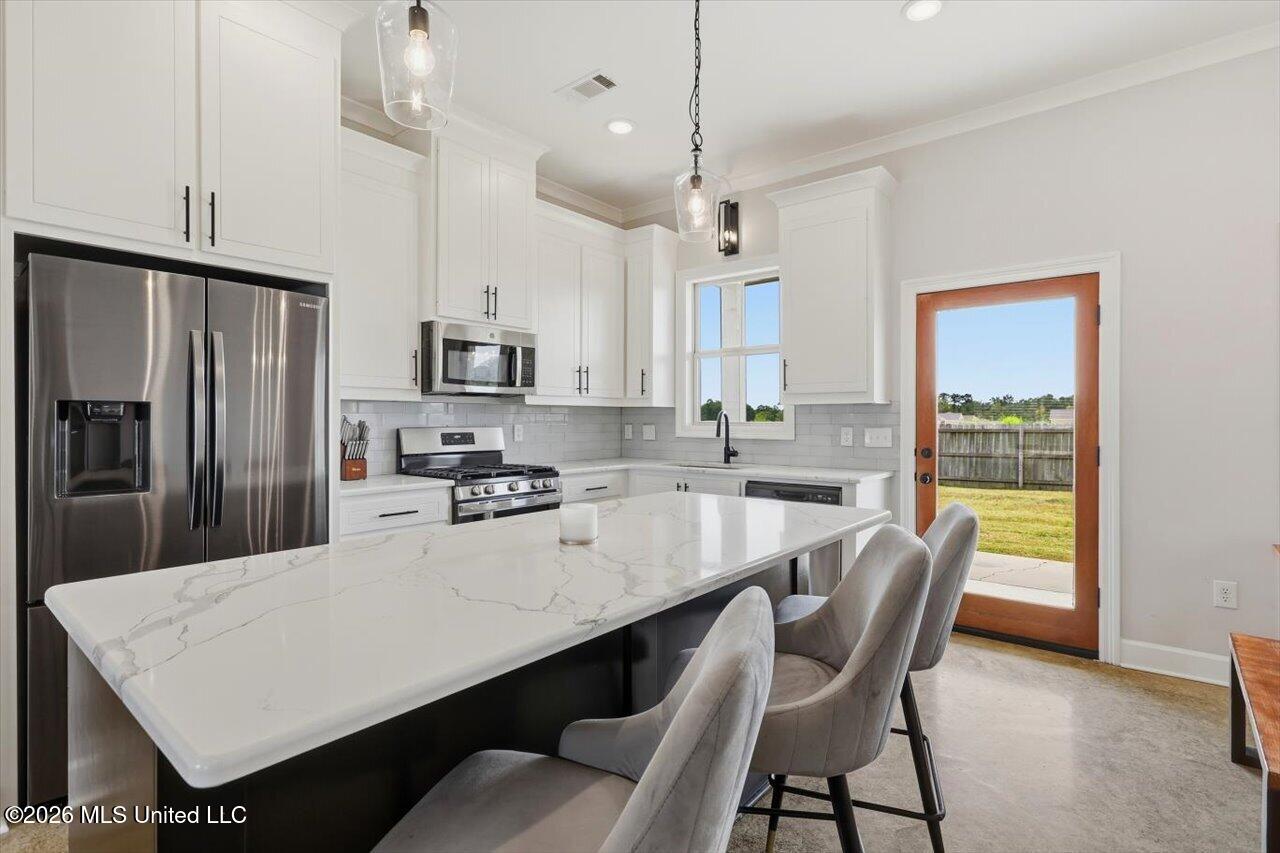 521 Birchwood Boulevard Property Photo 11