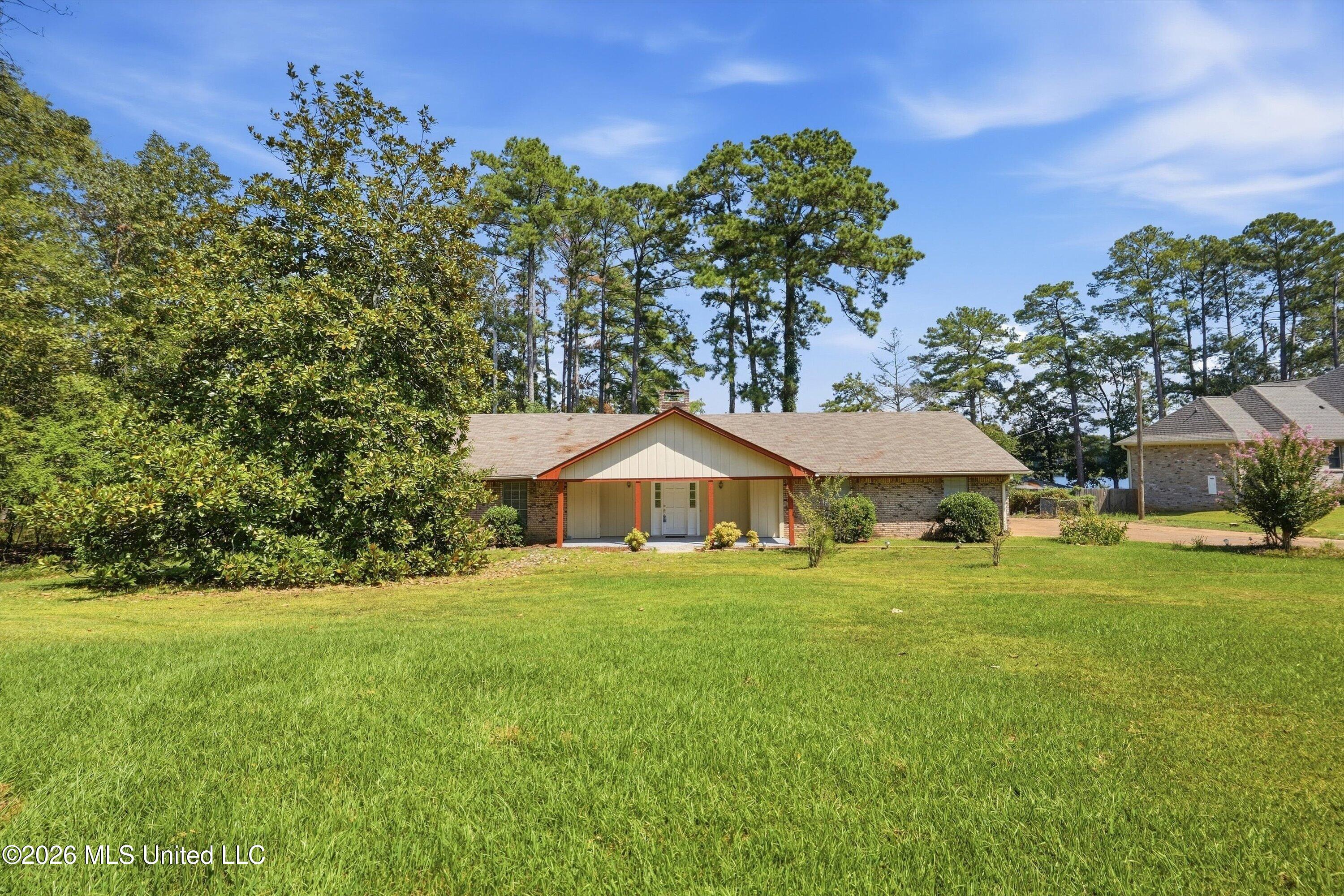 454 Cheyenne Lane Property Photo 1