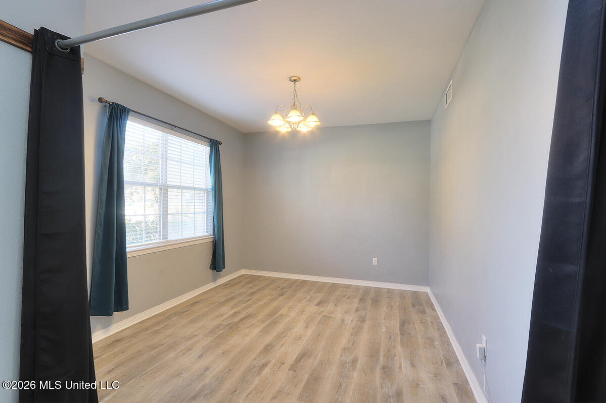 11210 River Bend Drive Property Photo 6