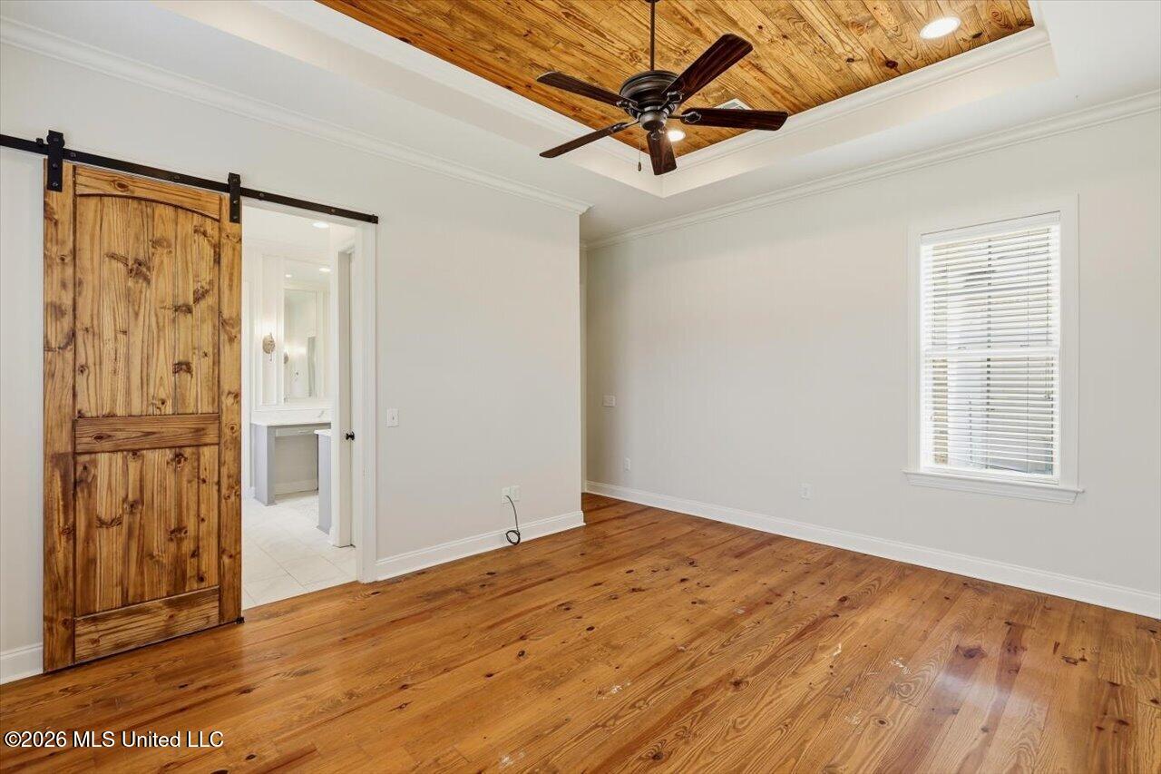 101 Esther Cove Property Photo 30