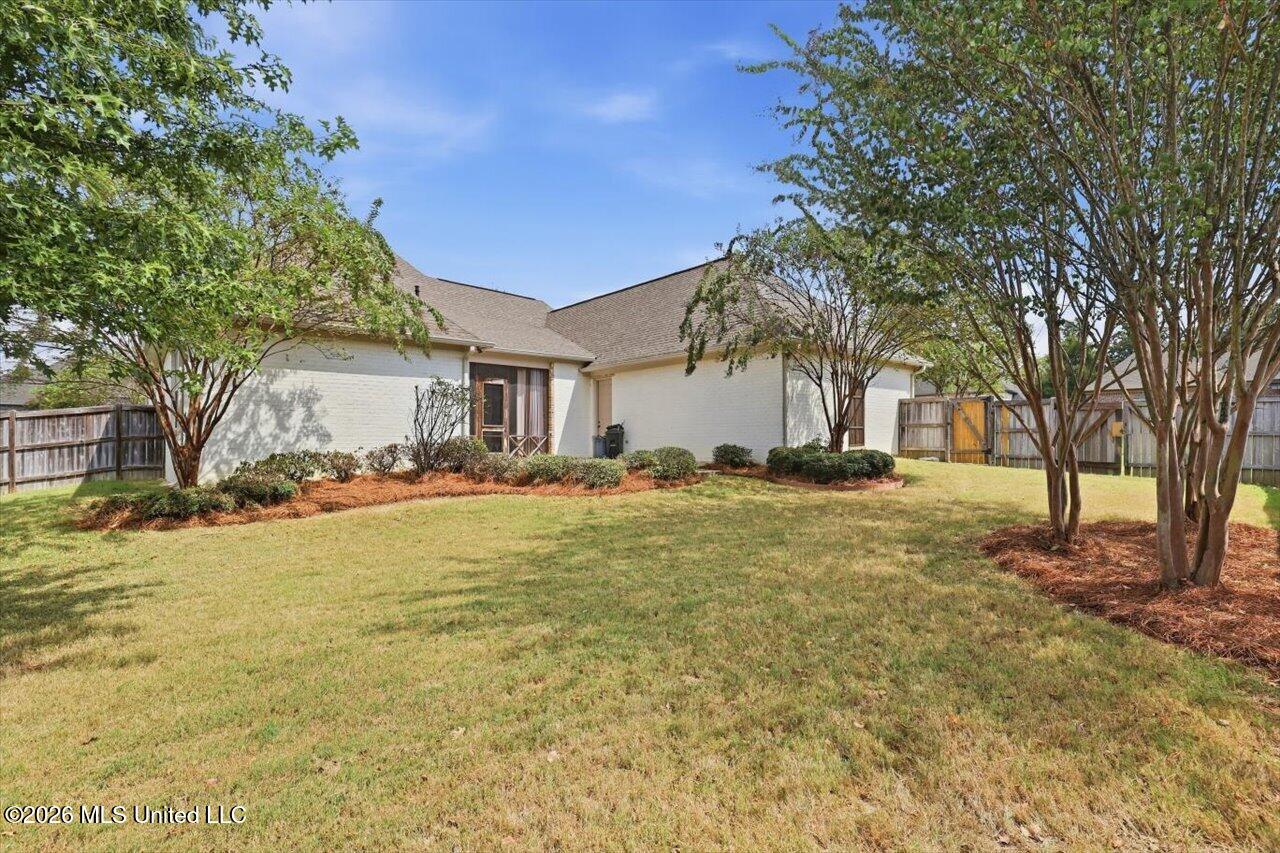 101 Esther Cove Property Photo 50