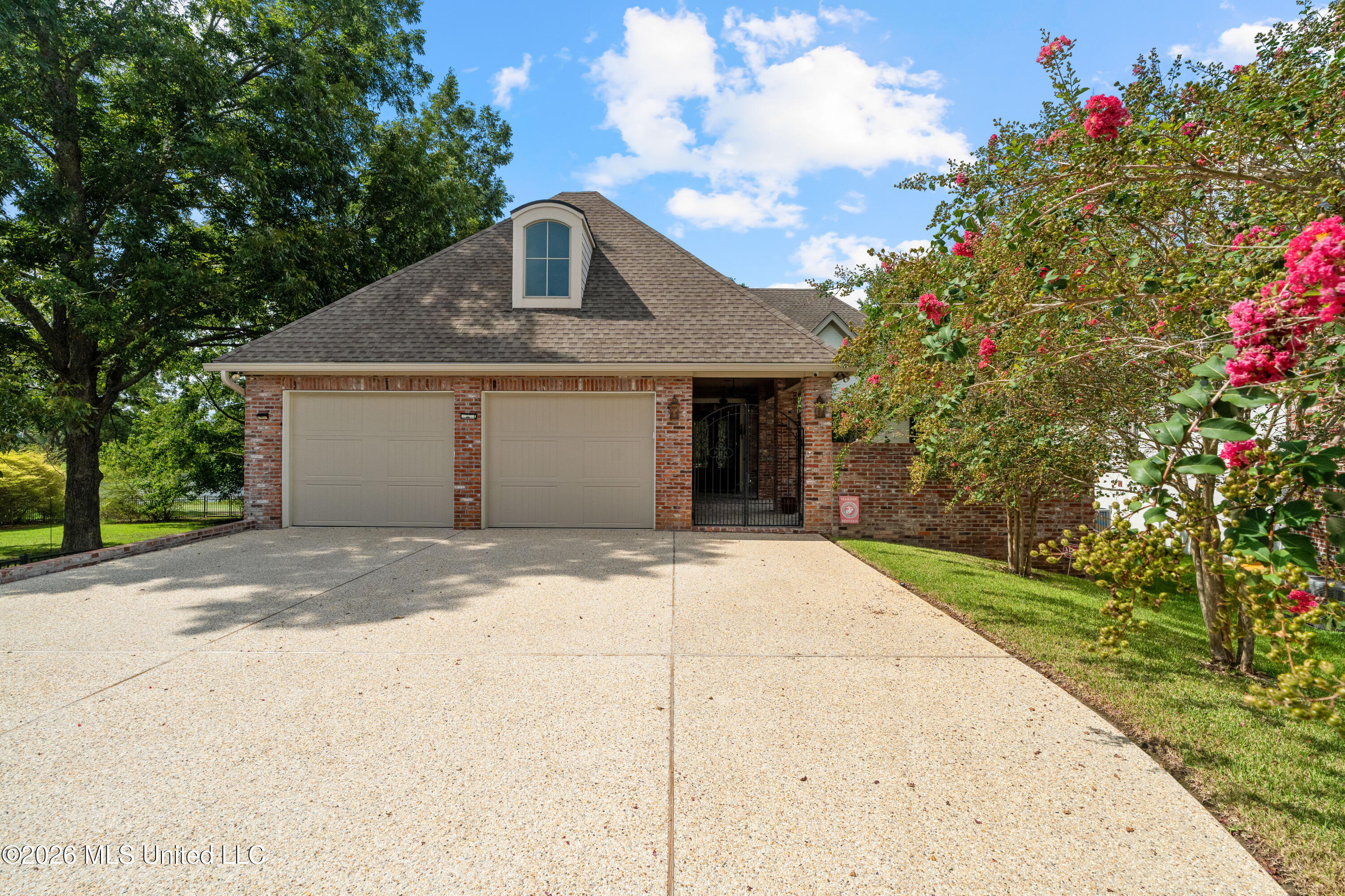 20 Sunset Hill Property Photo 2