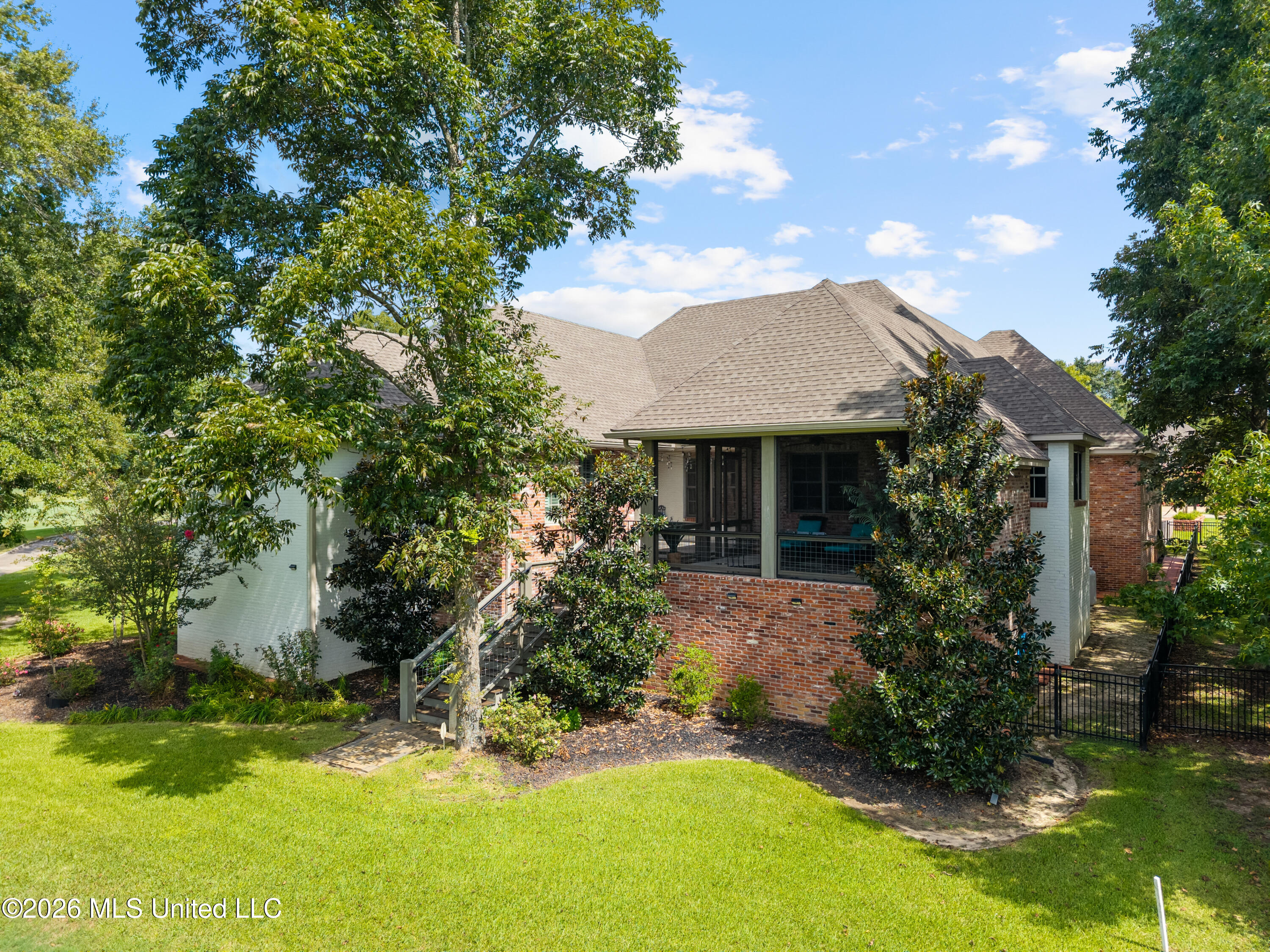 20 Sunset Hill Property Photo 53