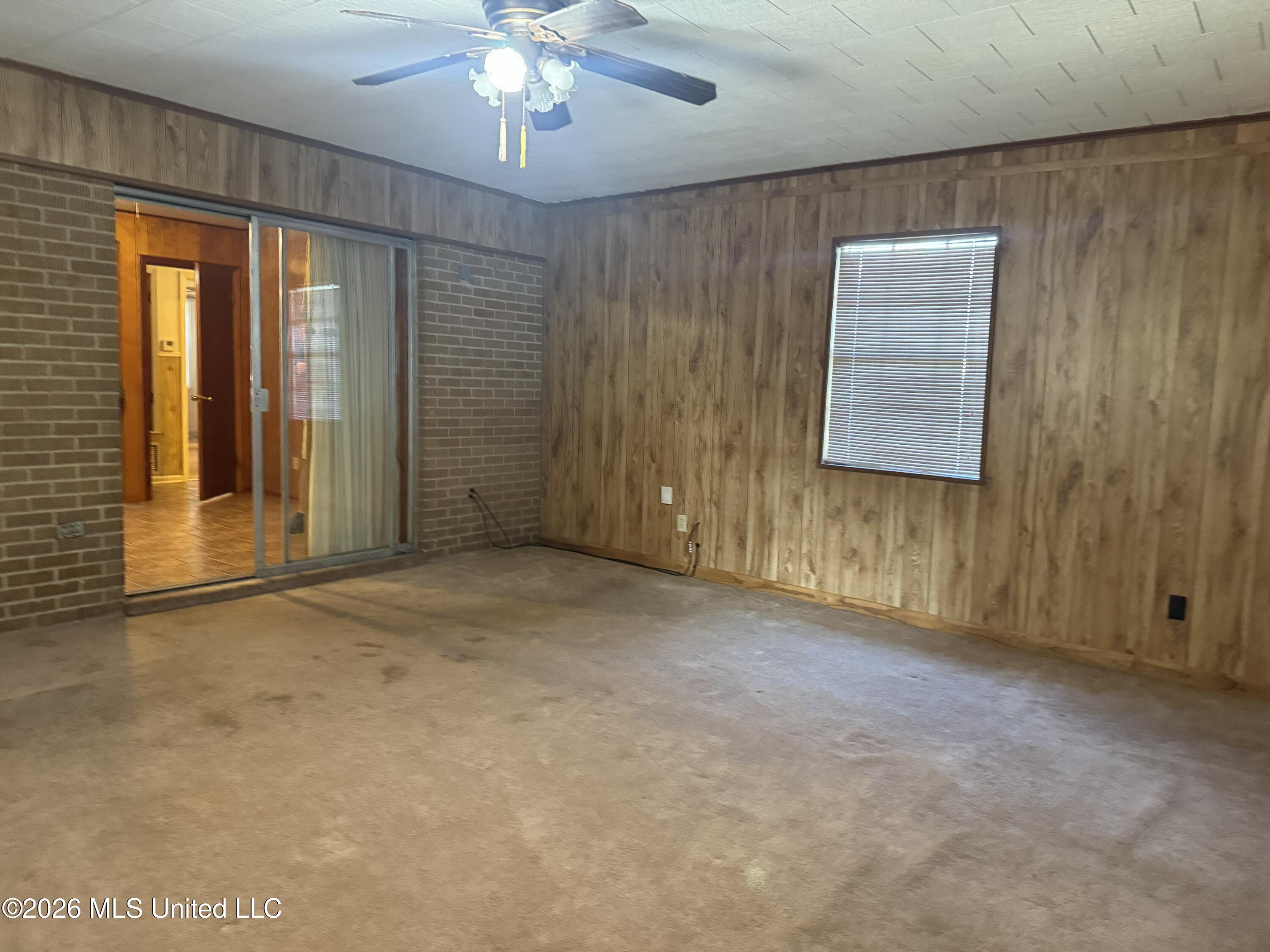 102 Brookfield Drive Property Photo 14