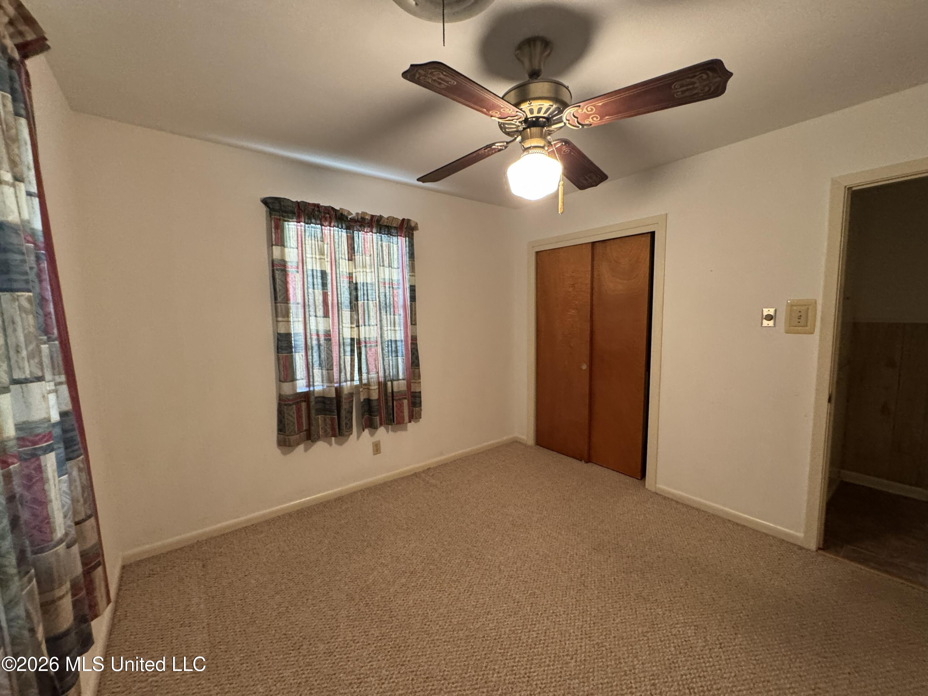 102 Brookfield Drive Property Photo 16