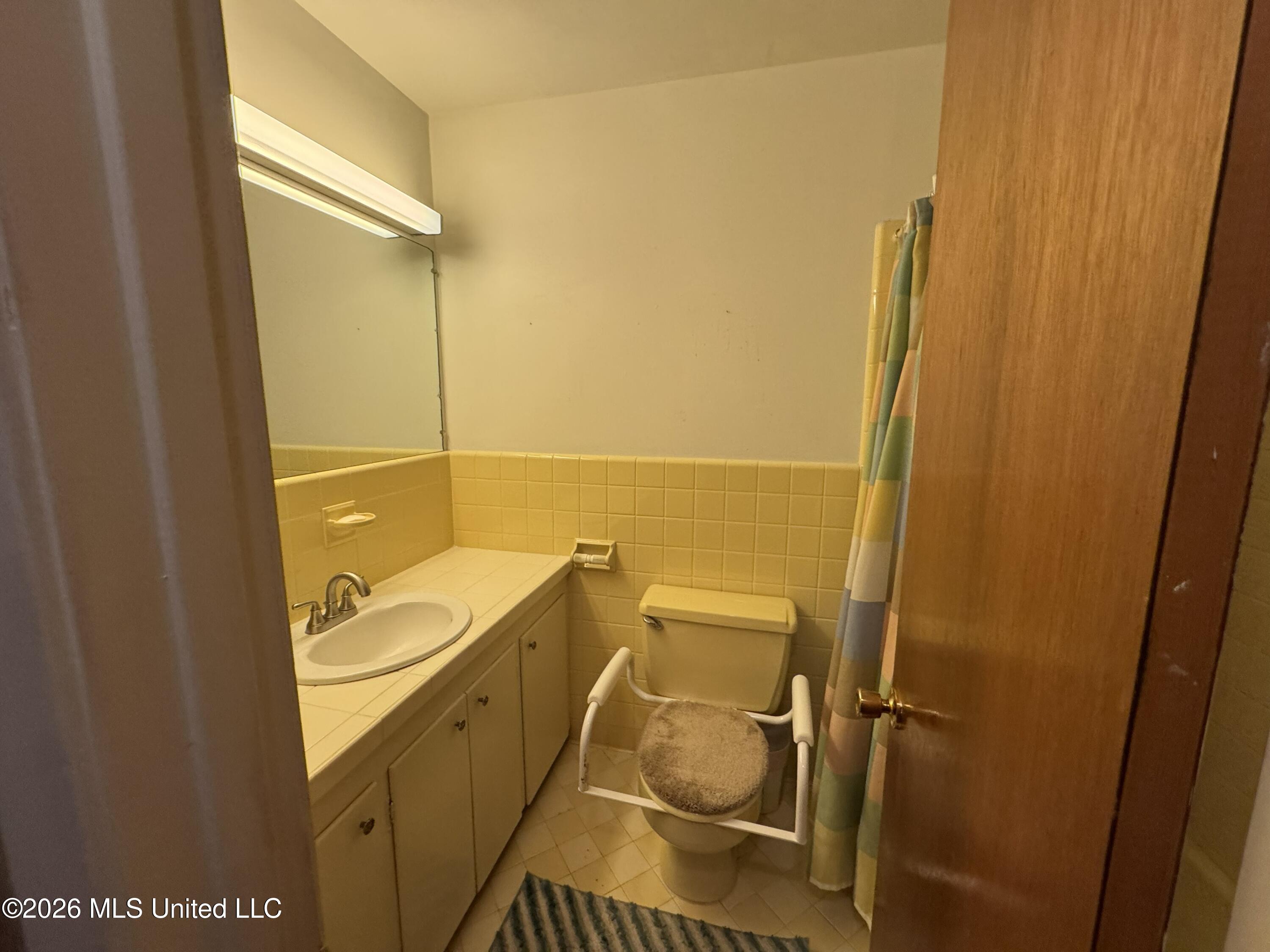 102 Brookfield Drive Property Photo 18