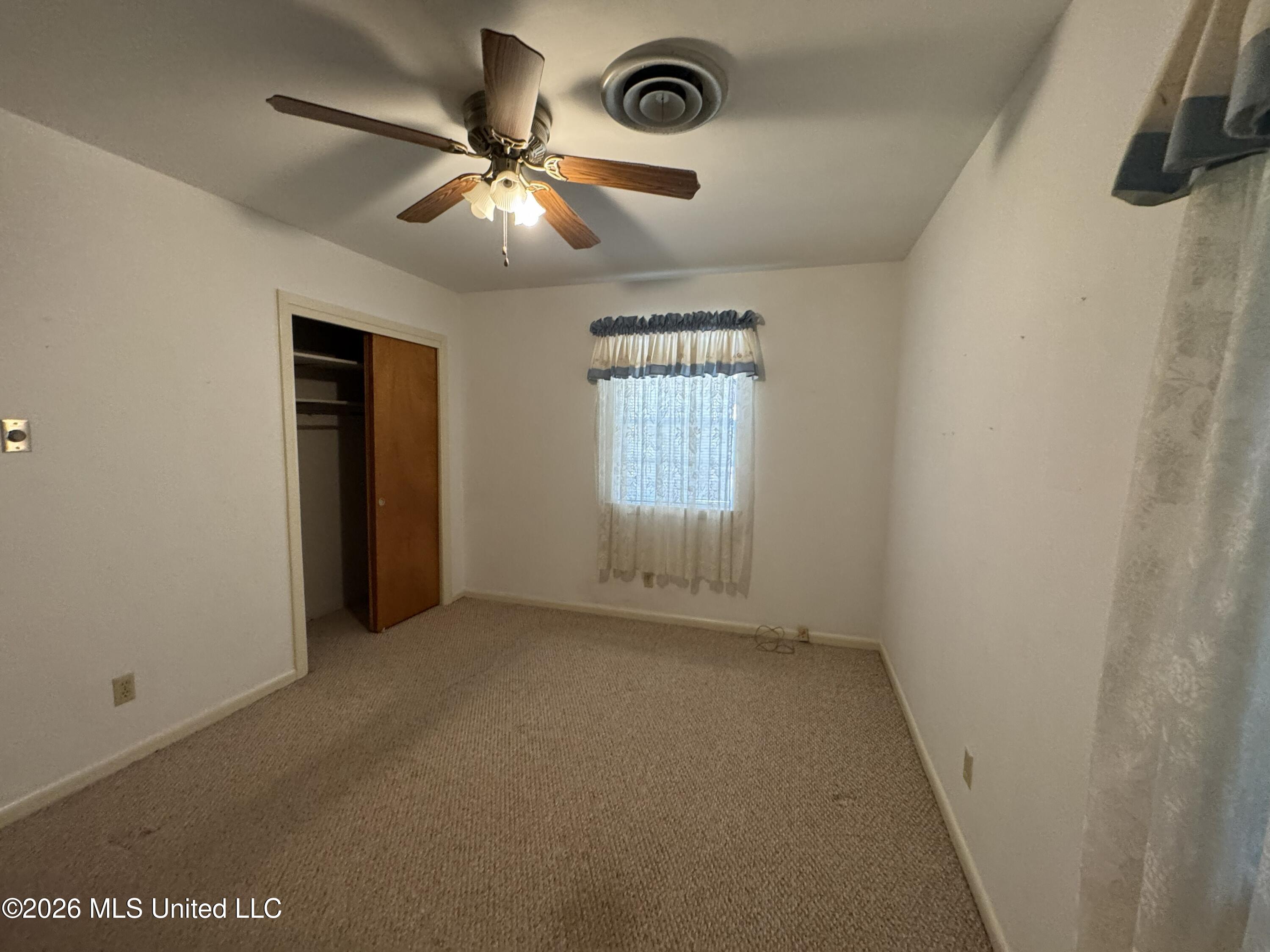 102 Brookfield Drive Property Photo 23