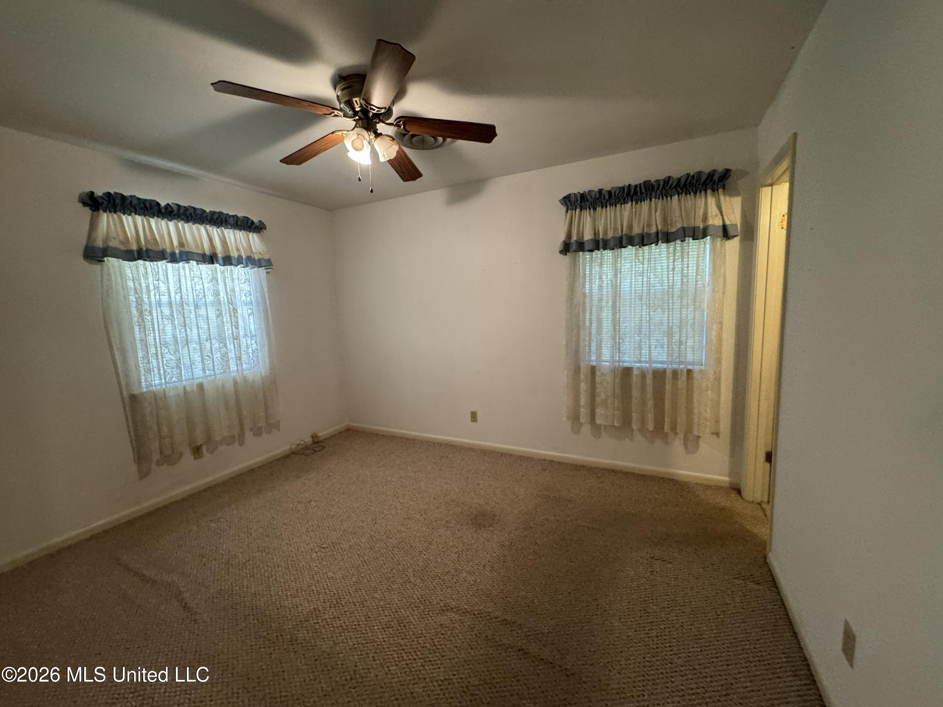 102 Brookfield Drive Property Photo 25