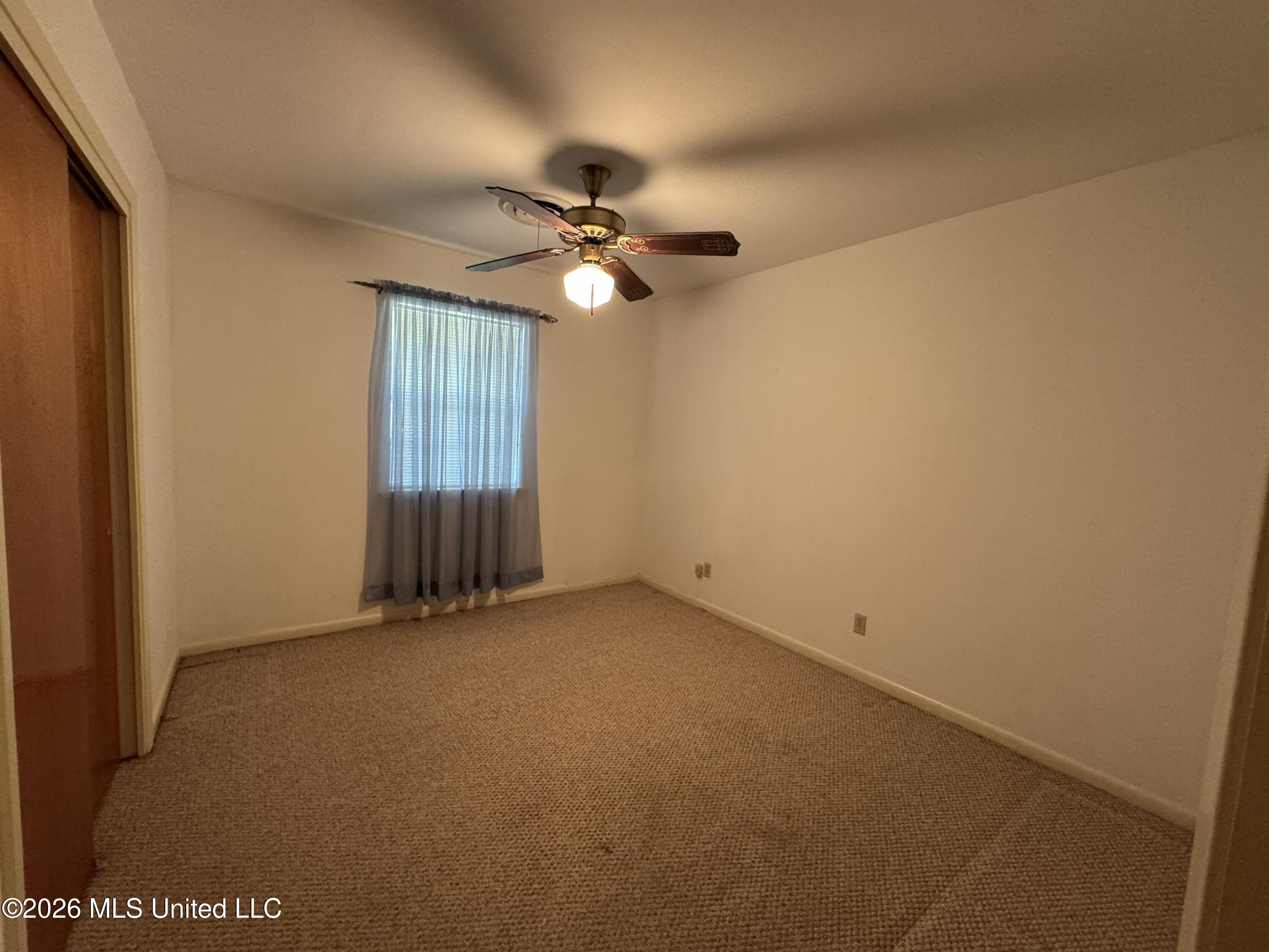 102 Brookfield Drive Property Photo 27