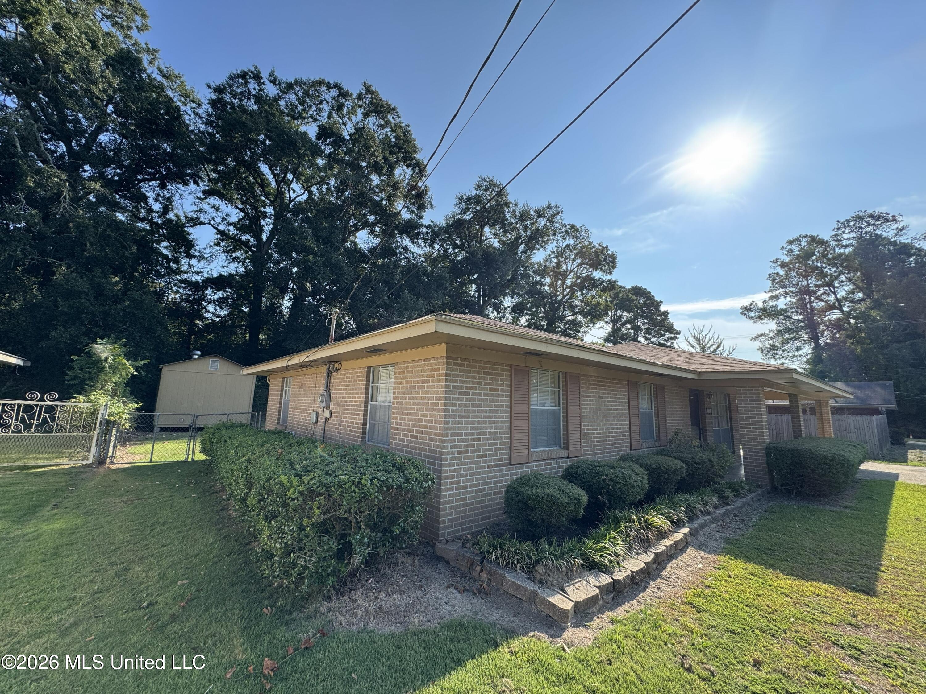102 Brookfield Drive Property Photo 30