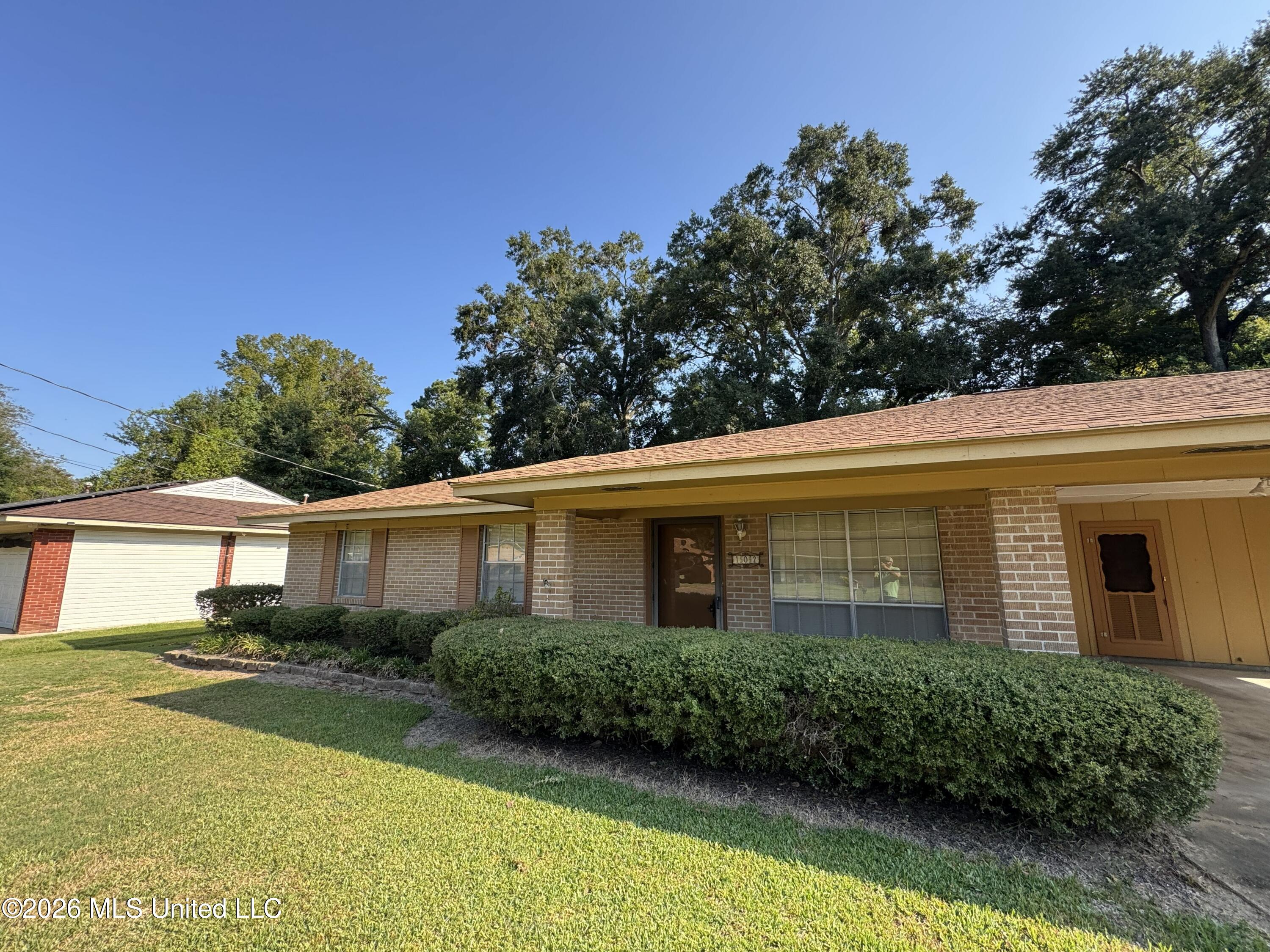 102 Brookfield Drive Property Photo 33