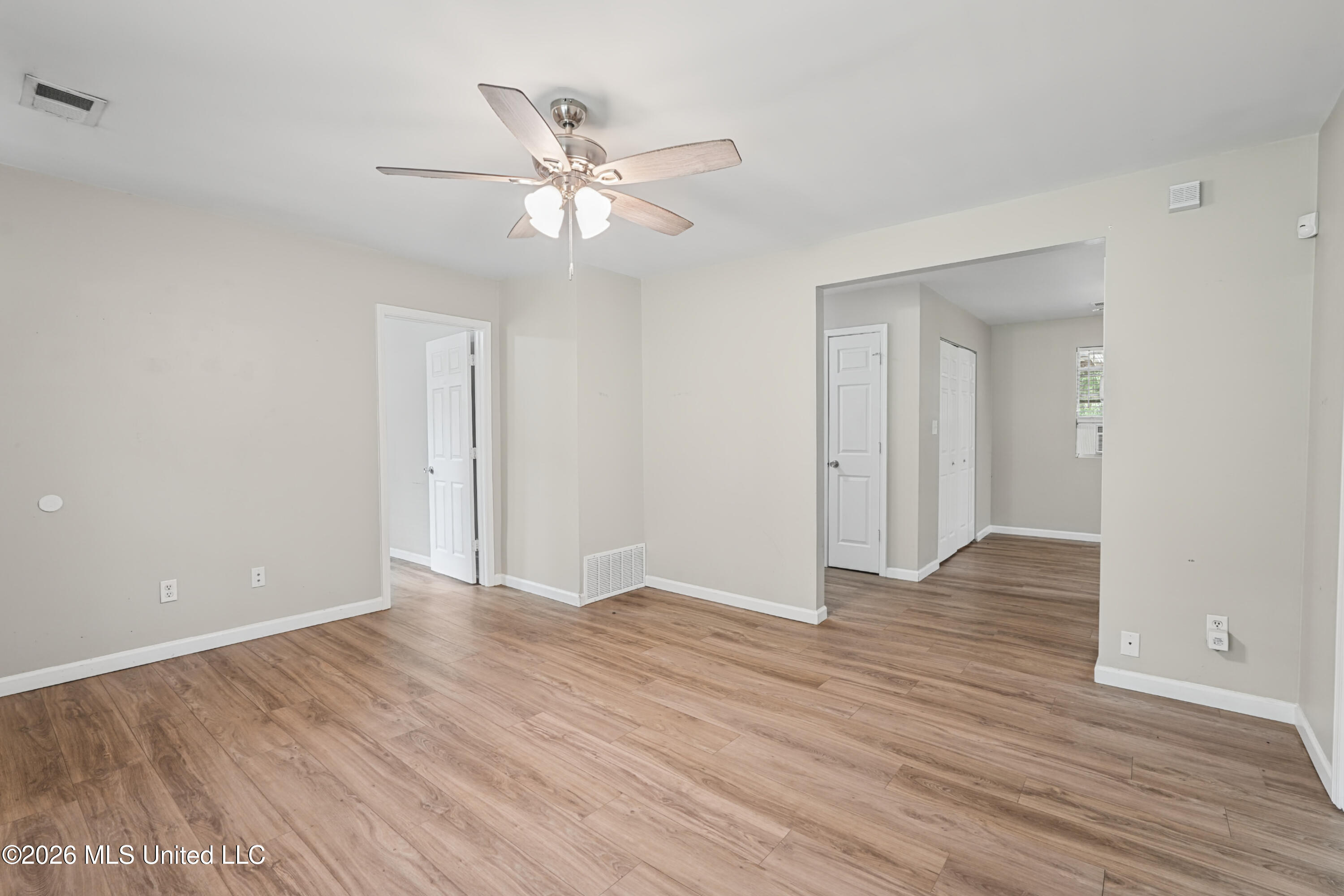 14881 Bell Road Property Photo 9