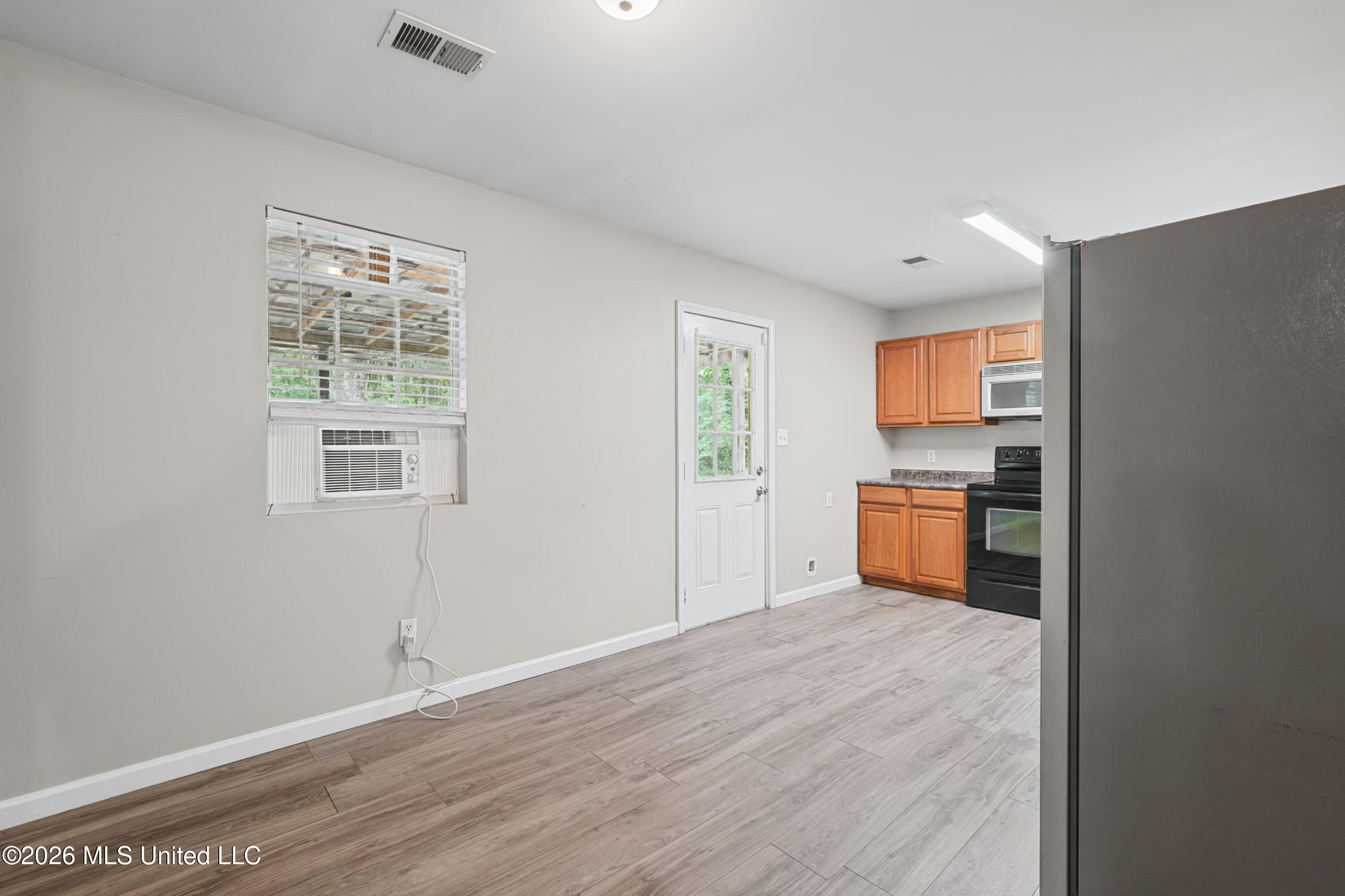 14881 Bell Road Property Photo 10