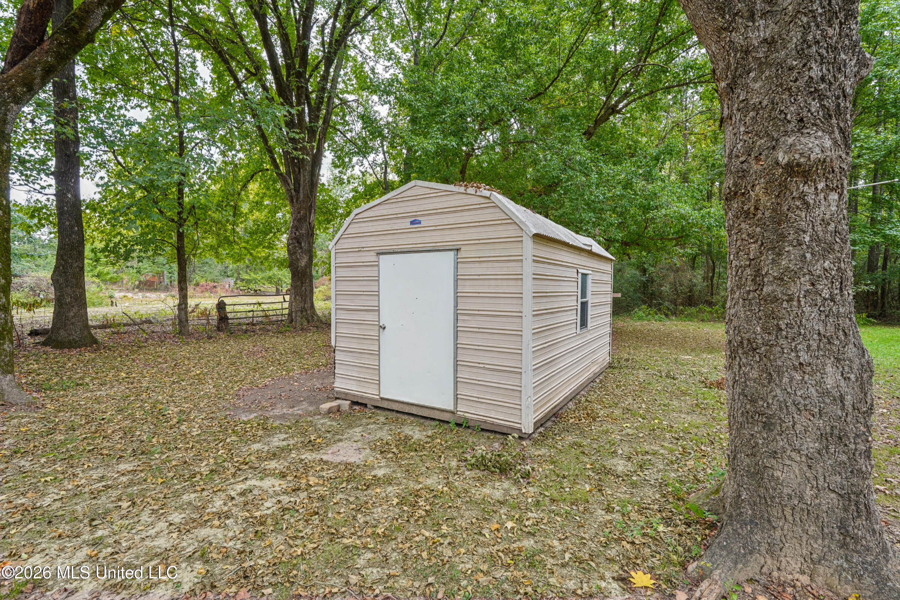 14881 Bell Road Property Photo 26