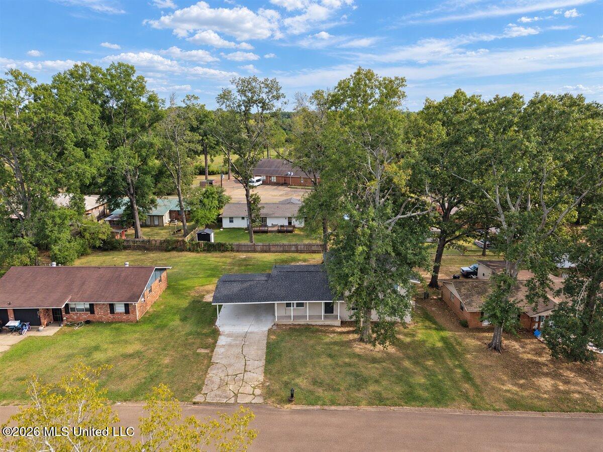3615 Hood Drive Property Photo 1